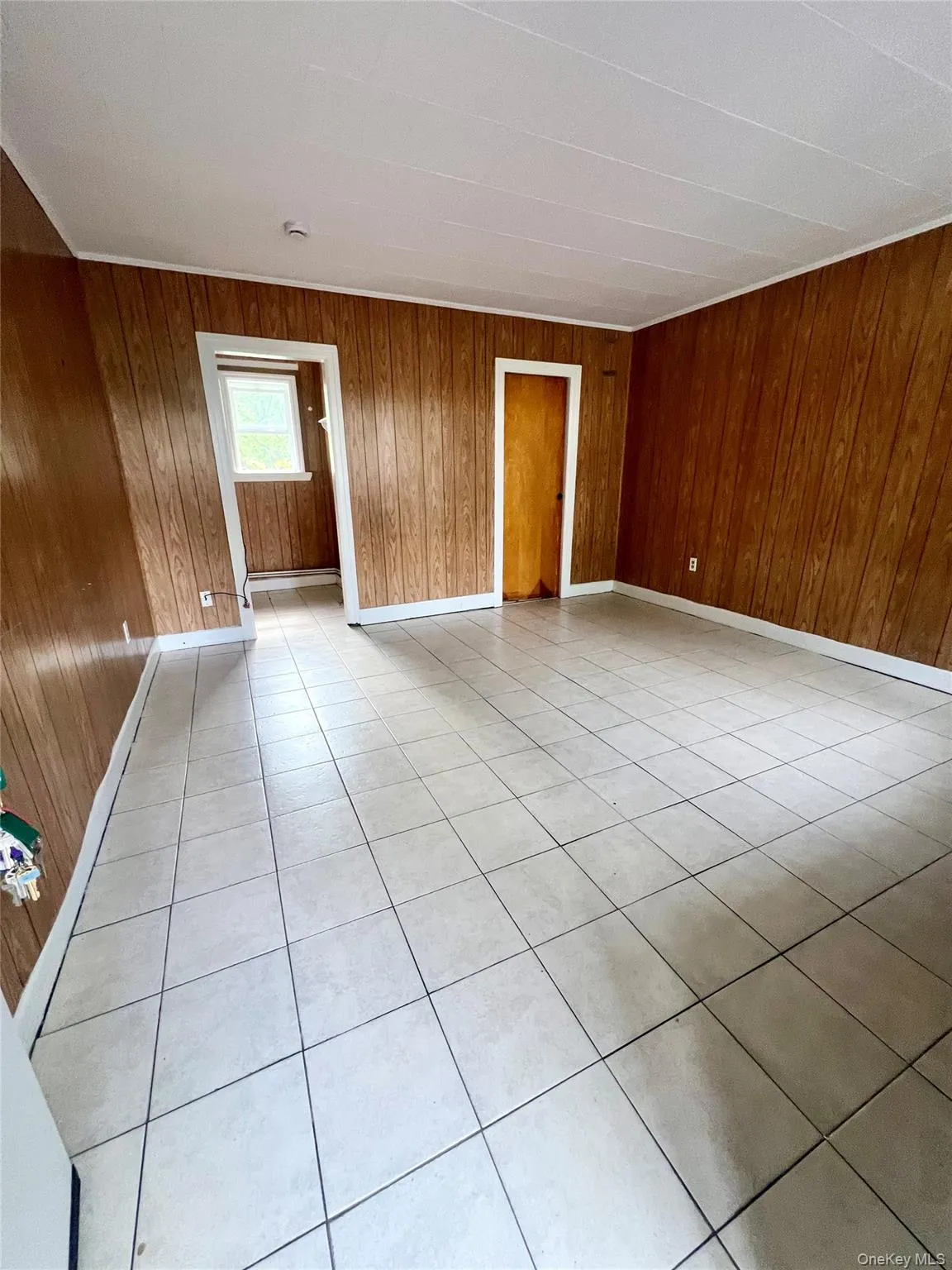 1612-1616-1616 Route 9W, Marlboro, NY, 2 Rooms Rooms,1 BathroomBathrooms,Residential Lease,For Rent,Route 9W,0,1005345 1612-1616-1616 Route 9W, Marlboro, NY, 2 Rooms Rooms,1 BathroomBathrooms,Residential Lease,For Rent,Route 9W,0,1005345