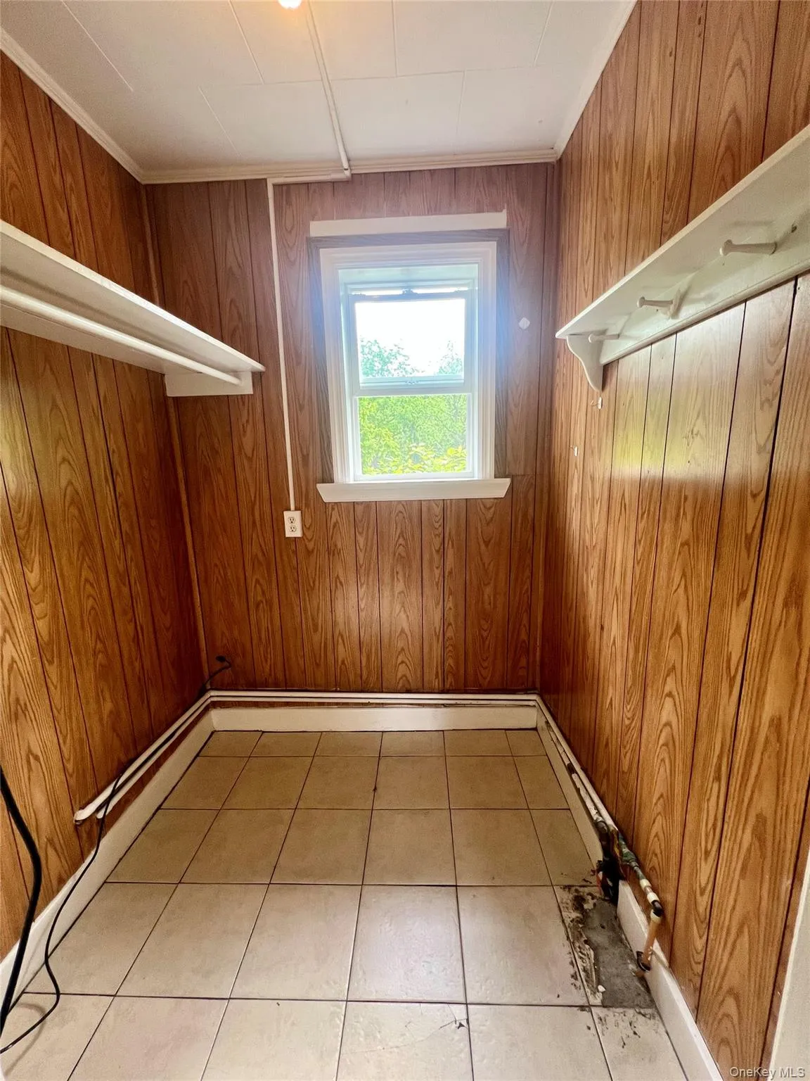 1612-1616-1616 Route 9W, Marlboro, NY, 2 Rooms Rooms,1 BathroomBathrooms,Residential Lease,For Rent,Route 9W,0,1005345 1612-1616-1616 Route 9W, Marlboro, NY, 2 Rooms Rooms,1 BathroomBathrooms,Residential Lease,For Rent,Route 9W,0,1005345