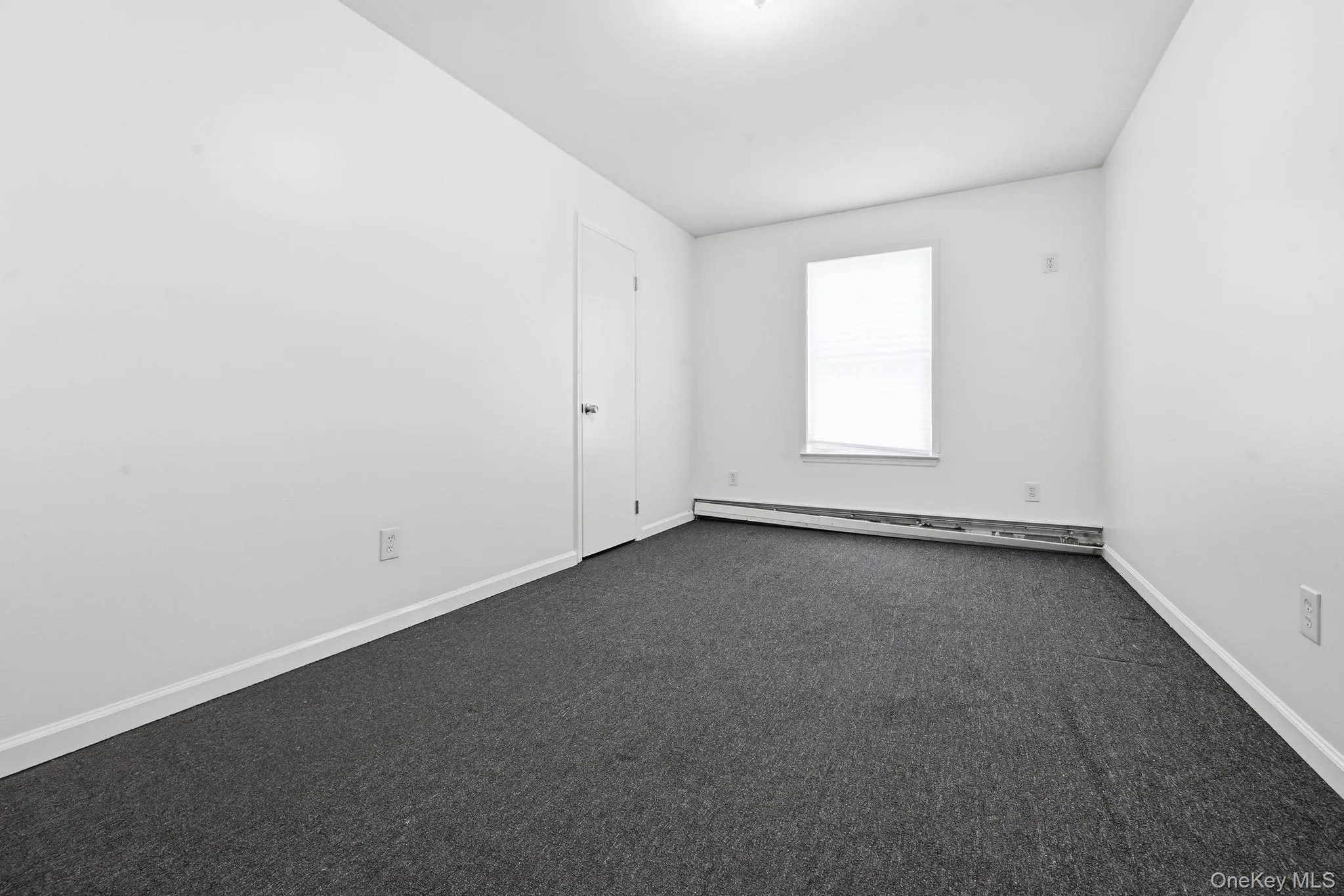 390 Atlantic Street, Babylon, NY, 6 Bedrooms Bedrooms, 8 Rooms Rooms,2 BathroomsBathrooms,Residential,For Rent,Atlantic,0,1005346 390 Atlantic Street, Babylon, NY, 6 Bedrooms Bedrooms, 8 Rooms Rooms,2 BathroomsBathrooms,Residential,For Rent,Atlantic,0,1005346