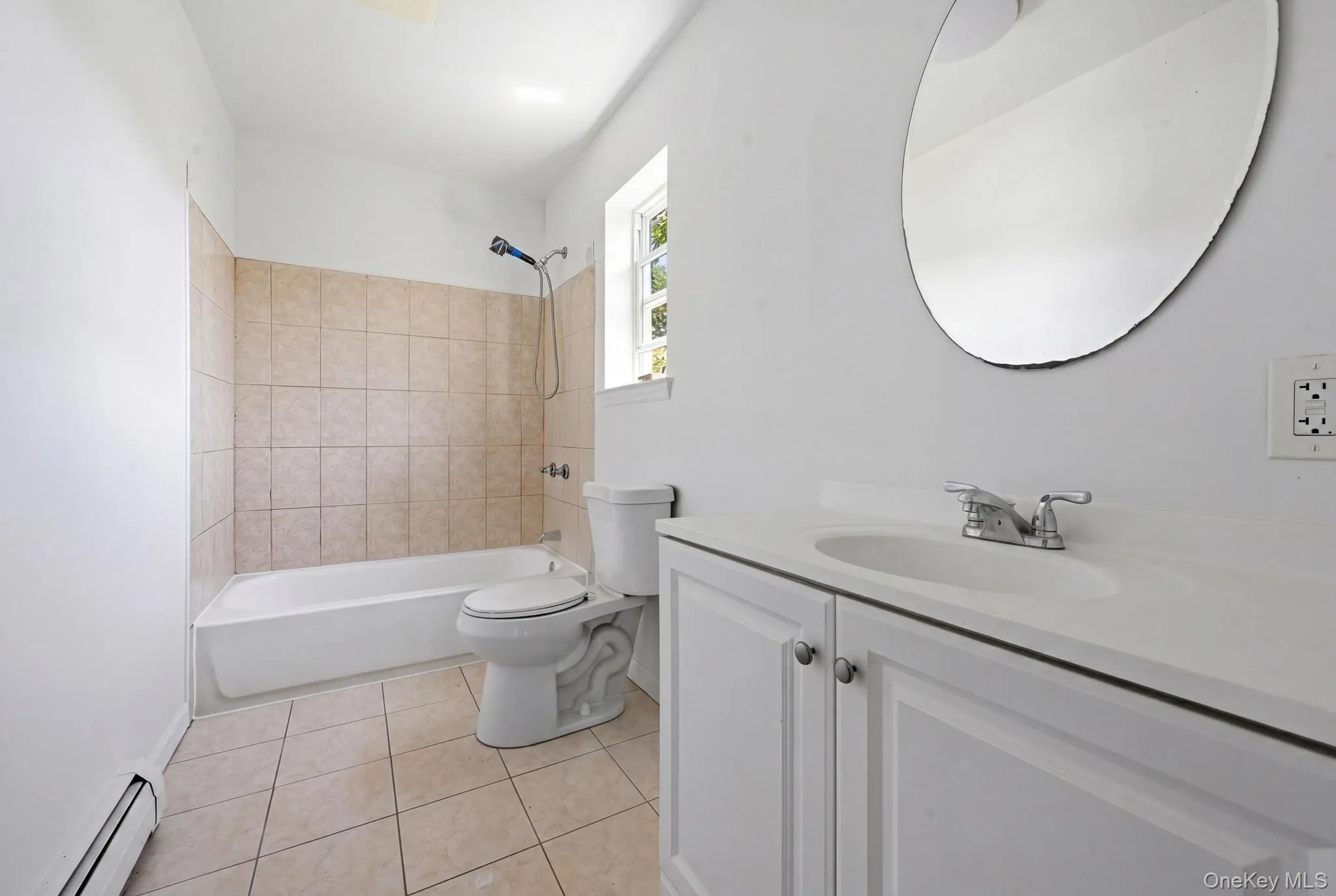 390 Atlantic Street, Babylon, NY, 6 Bedrooms Bedrooms, 8 Rooms Rooms,2 BathroomsBathrooms,Residential,For Rent,Atlantic,0,1005346 390 Atlantic Street, Babylon, NY, 6 Bedrooms Bedrooms, 8 Rooms Rooms,2 BathroomsBathrooms,Residential,For Rent,Atlantic,0,1005346