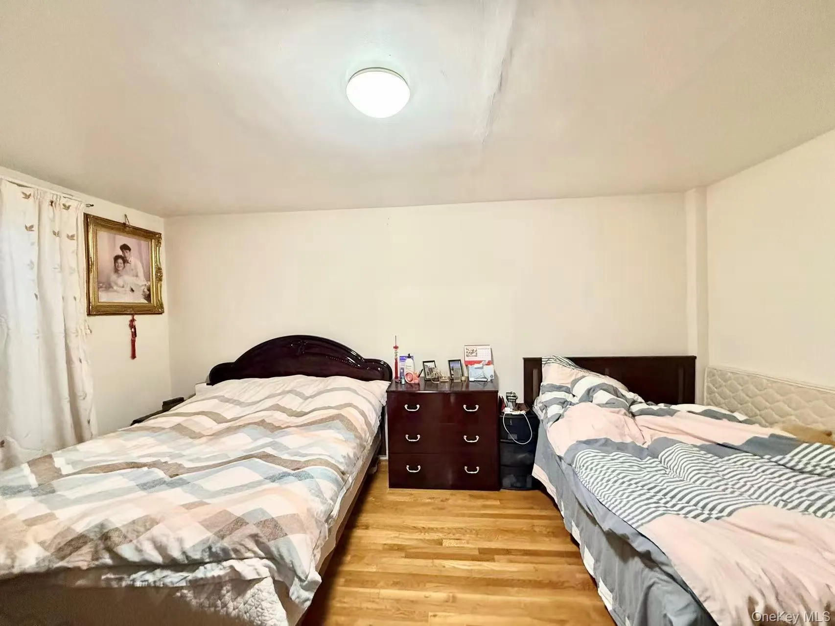 138-70 Elder Avenue, New York, NY, 2 Bedrooms Bedrooms, 6 Rooms Rooms,1 BathroomBathrooms,Residential,For Rent,Elder,0,1005348 138-70 Elder Avenue, New York, NY, 2 Bedrooms Bedrooms, 6 Rooms Rooms,1 BathroomBathrooms,Residential,For Rent,Elder,0,1005348