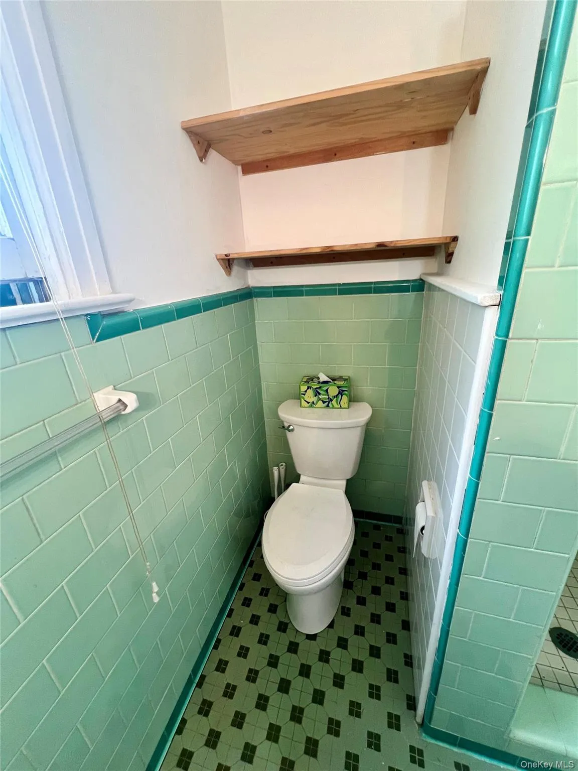 1612-1616-1616 Route 9W, Marlboro, NY, 2 Rooms Rooms,1 BathroomBathrooms,Residential Lease,For Rent,Route 9W,0,1005350 1612-1616-1616 Route 9W, Marlboro, NY, 2 Rooms Rooms,1 BathroomBathrooms,Residential Lease,For Rent,Route 9W,0,1005350