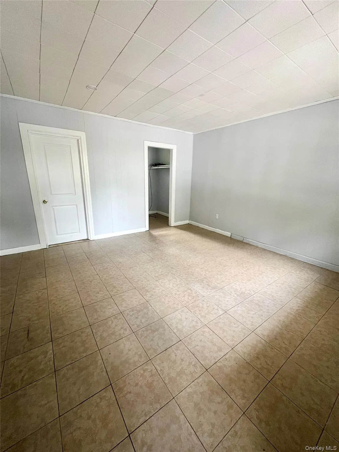 1612-1616-1616 Route 9W, Marlboro, NY, 2 Rooms Rooms,1 BathroomBathrooms,Residential Lease,For Rent,Route 9W,0,1005350 1612-1616-1616 Route 9W, Marlboro, NY, 2 Rooms Rooms,1 BathroomBathrooms,Residential Lease,For Rent,Route 9W,0,1005350