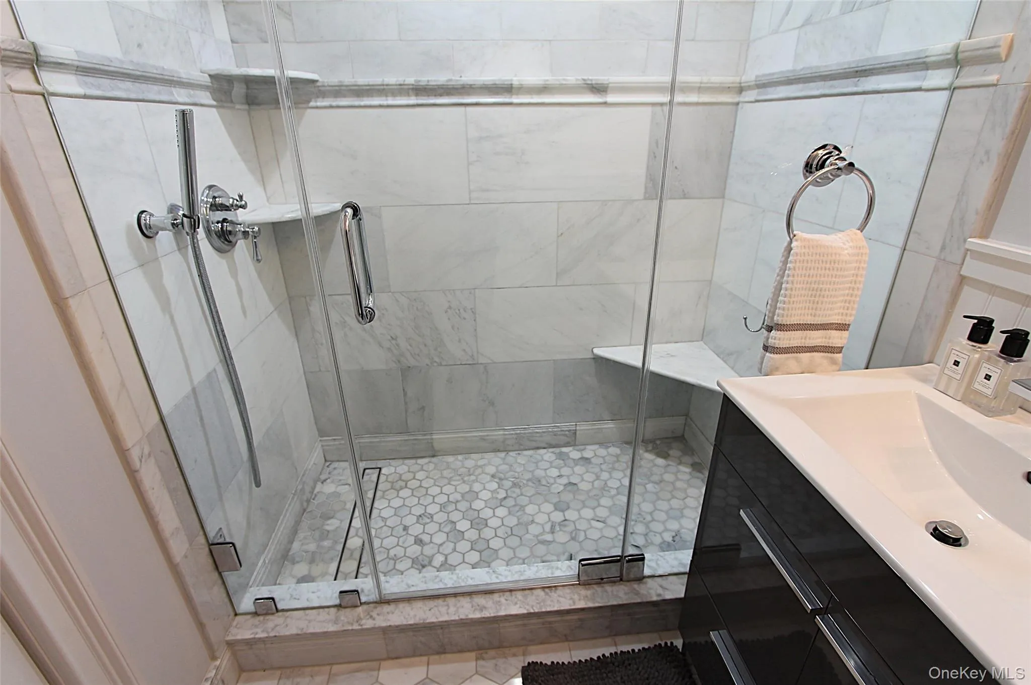 57-65 81st Street, New York, NY, 2 Bedrooms Bedrooms, 8 Rooms Rooms,2 BathroomsBathrooms,Residential,For Rent,81st,0,1005352 57-65 81st Street, New York, NY, 2 Bedrooms Bedrooms, 8 Rooms Rooms,2 BathroomsBathrooms,Residential,For Rent,81st,0,1005352