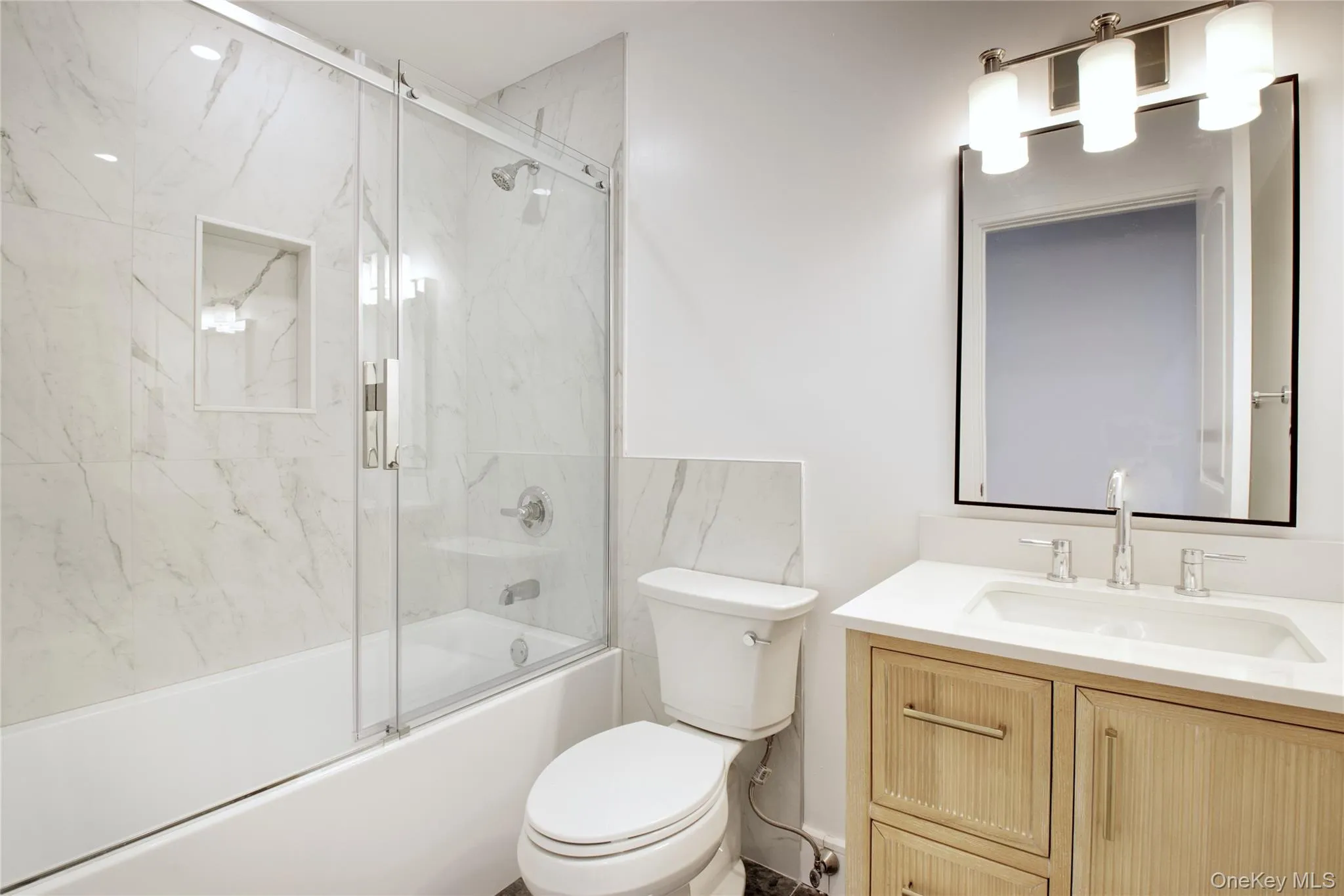 30 Kirkwood, North Hempstead, NY, 4 Bedrooms Bedrooms, 8 Rooms Rooms,2 BathroomsBathrooms,Residential Lease,For Rent,Kirkwood,0,1005355 30 Kirkwood, North Hempstead, NY, 4 Bedrooms Bedrooms, 8 Rooms Rooms,2 BathroomsBathrooms,Residential Lease,For Rent,Kirkwood,0,1005355