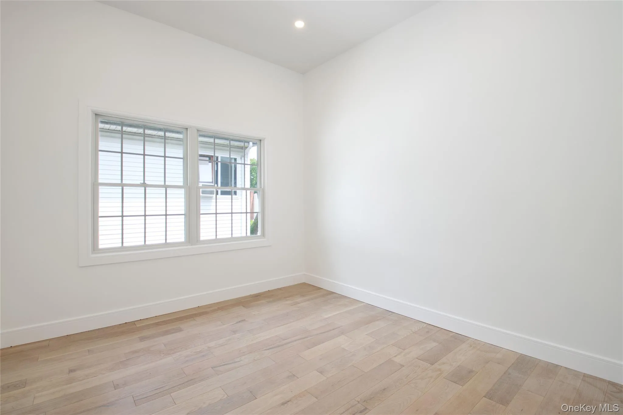 30 Kirkwood, North Hempstead, NY, 4 Bedrooms Bedrooms, 8 Rooms Rooms,2 BathroomsBathrooms,Residential Lease,For Rent,Kirkwood,0,1005355 30 Kirkwood, North Hempstead, NY, 4 Bedrooms Bedrooms, 8 Rooms Rooms,2 BathroomsBathrooms,Residential Lease,For Rent,Kirkwood,0,1005355