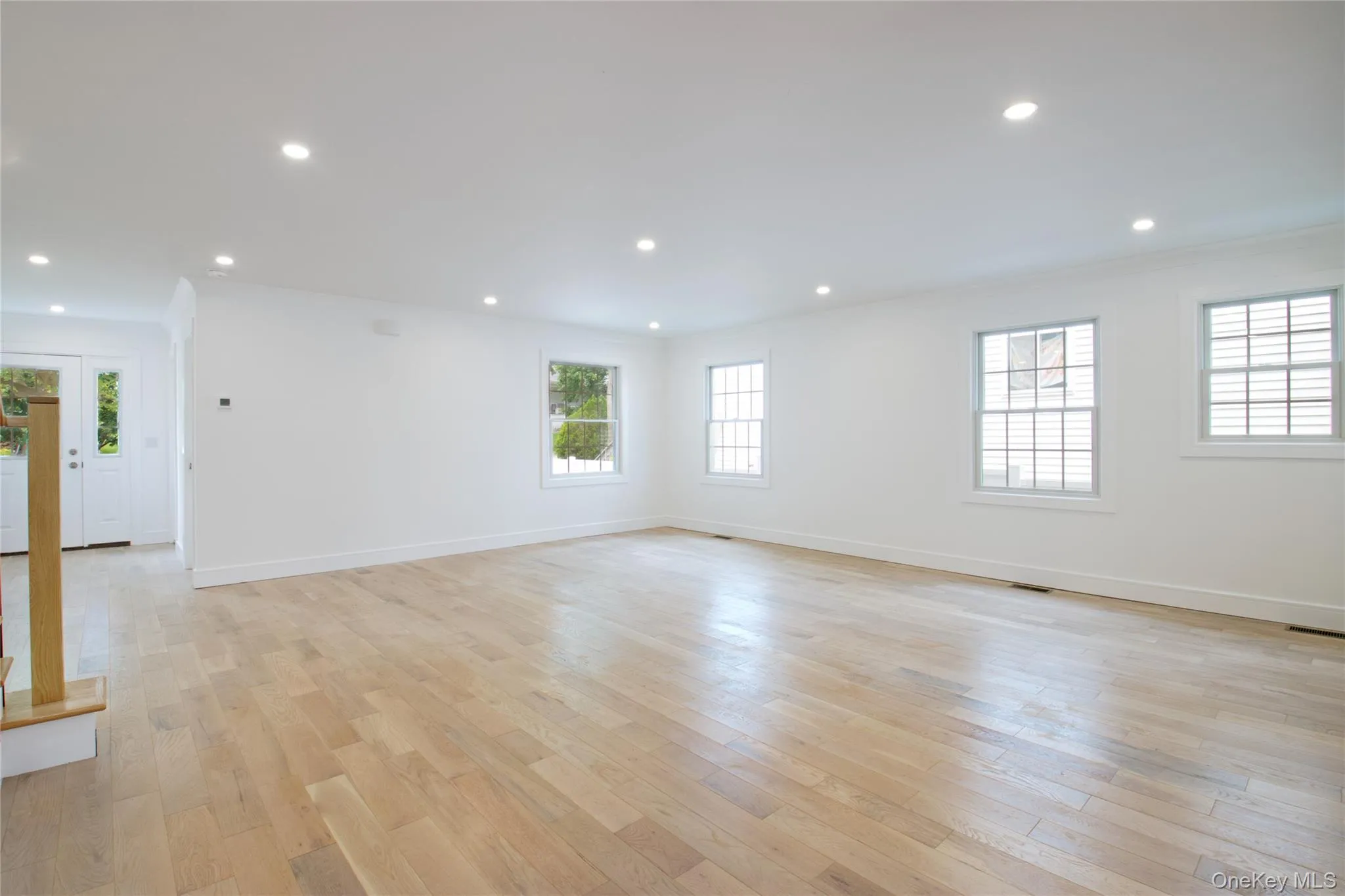 30 Kirkwood, North Hempstead, NY, 4 Bedrooms Bedrooms, 8 Rooms Rooms,2 BathroomsBathrooms,Residential Lease,For Rent,Kirkwood,0,1005355 30 Kirkwood, North Hempstead, NY, 4 Bedrooms Bedrooms, 8 Rooms Rooms,2 BathroomsBathrooms,Residential Lease,For Rent,Kirkwood,0,1005355