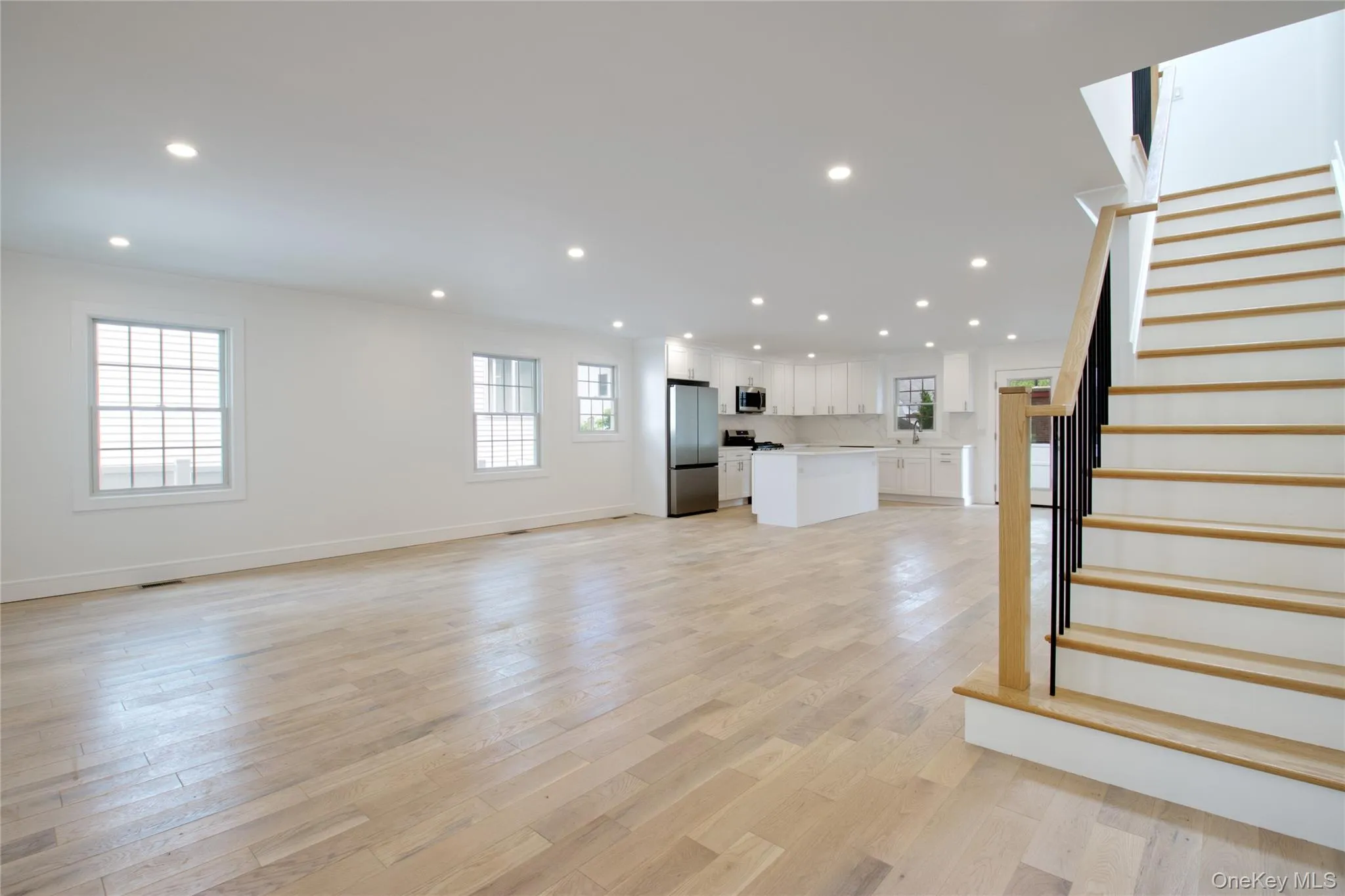 30 Kirkwood, North Hempstead, NY, 4 Bedrooms Bedrooms, 8 Rooms Rooms,2 BathroomsBathrooms,Residential Lease,For Rent,Kirkwood,0,1005355 30 Kirkwood, North Hempstead, NY, 4 Bedrooms Bedrooms, 8 Rooms Rooms,2 BathroomsBathrooms,Residential Lease,For Rent,Kirkwood,0,1005355