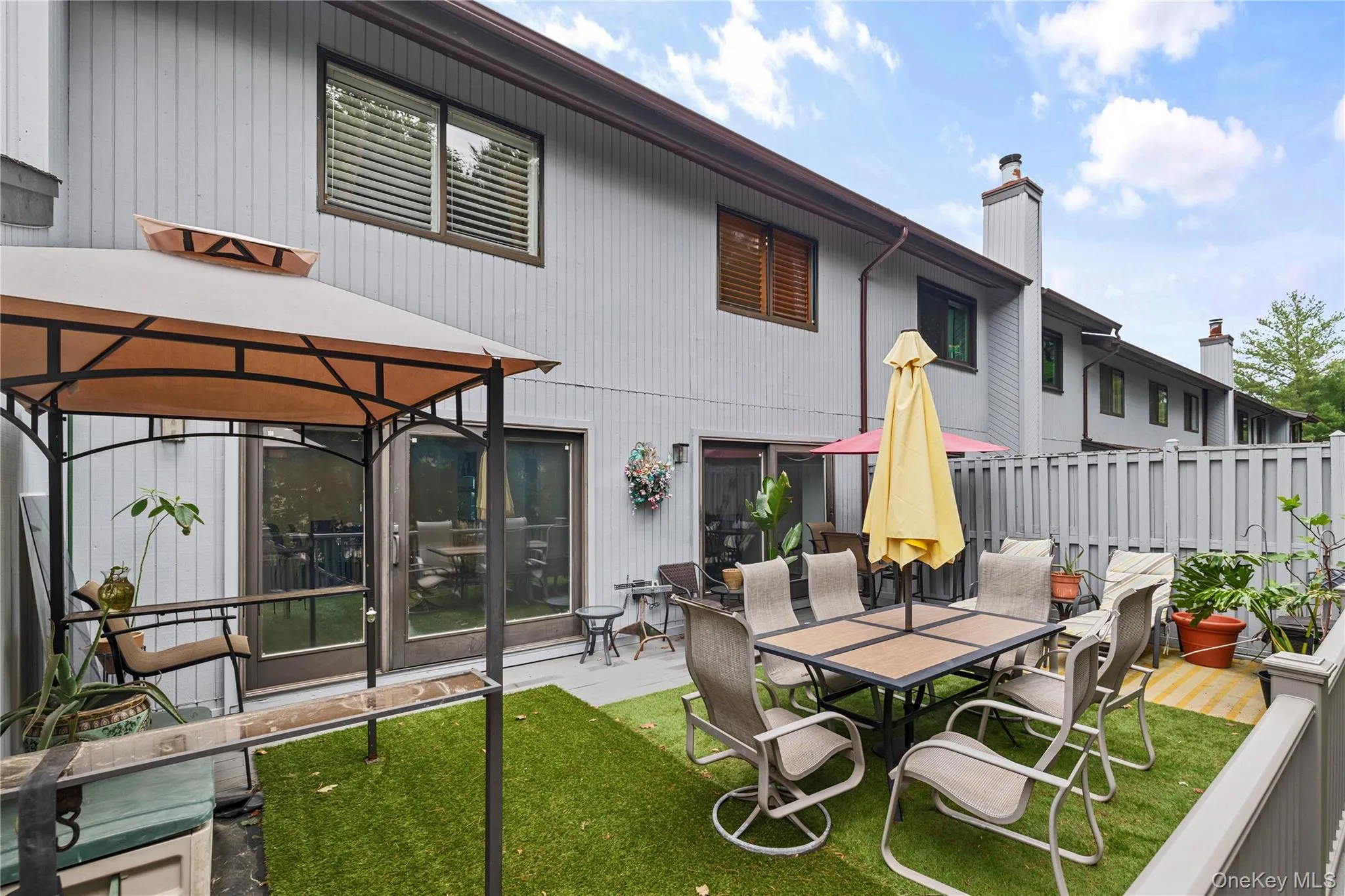 83 Foxwood Drive, Oyster Bay, NY, 3 Bedrooms Bedrooms, 11 Rooms Rooms,3 BathroomsBathrooms,Residential,For Rent,Foxwood,0,1005359 83 Foxwood Drive, Oyster Bay, NY, 3 Bedrooms Bedrooms, 11 Rooms Rooms,3 BathroomsBathrooms,Residential,For Rent,Foxwood,0,1005359