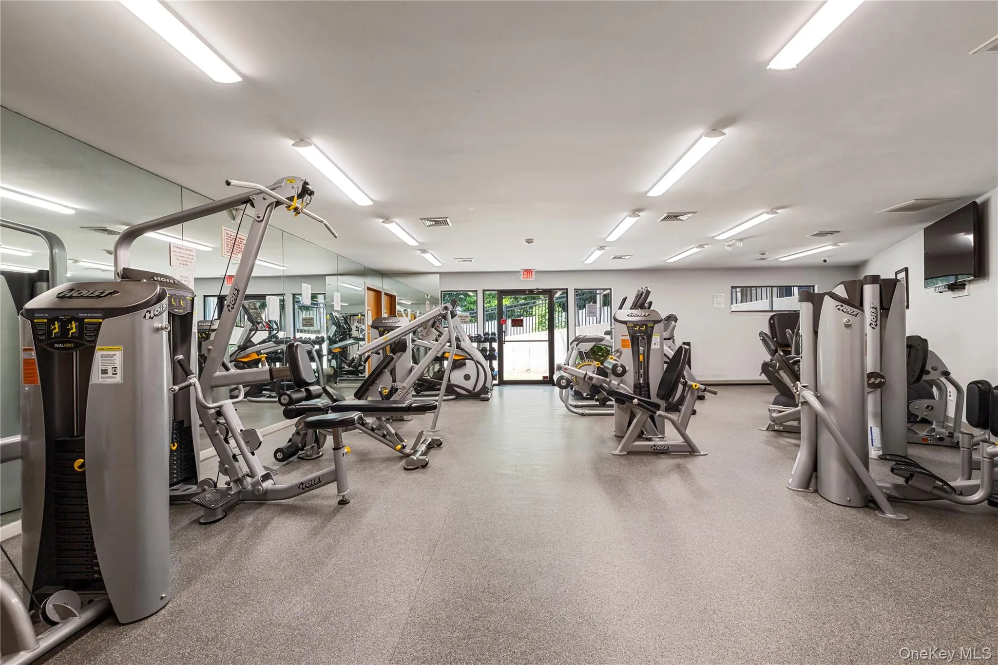 83 Foxwood Drive, Oyster Bay, NY, 3 Bedrooms Bedrooms, 11 Rooms Rooms,3 BathroomsBathrooms,Residential,For Rent,Foxwood,0,1005359 83 Foxwood Drive, Oyster Bay, NY, 3 Bedrooms Bedrooms, 11 Rooms Rooms,3 BathroomsBathrooms,Residential,For Rent,Foxwood,0,1005359