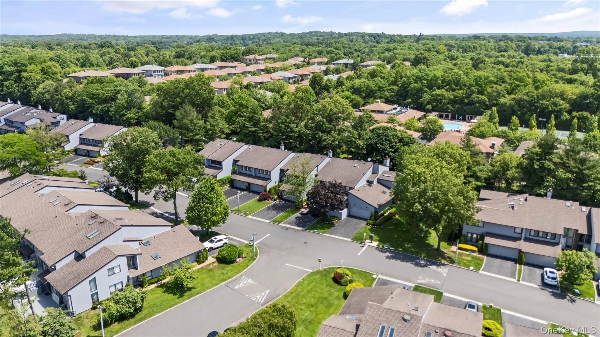83 Foxwood Drive, Oyster Bay, NY, 3 Bedrooms Bedrooms, 11 Rooms Rooms,3 BathroomsBathrooms,Residential,For Rent,Foxwood,0,1005359 83 Foxwood Drive, Oyster Bay, NY, 3 Bedrooms Bedrooms, 11 Rooms Rooms,3 BathroomsBathrooms,Residential,For Rent,Foxwood,0,1005359
