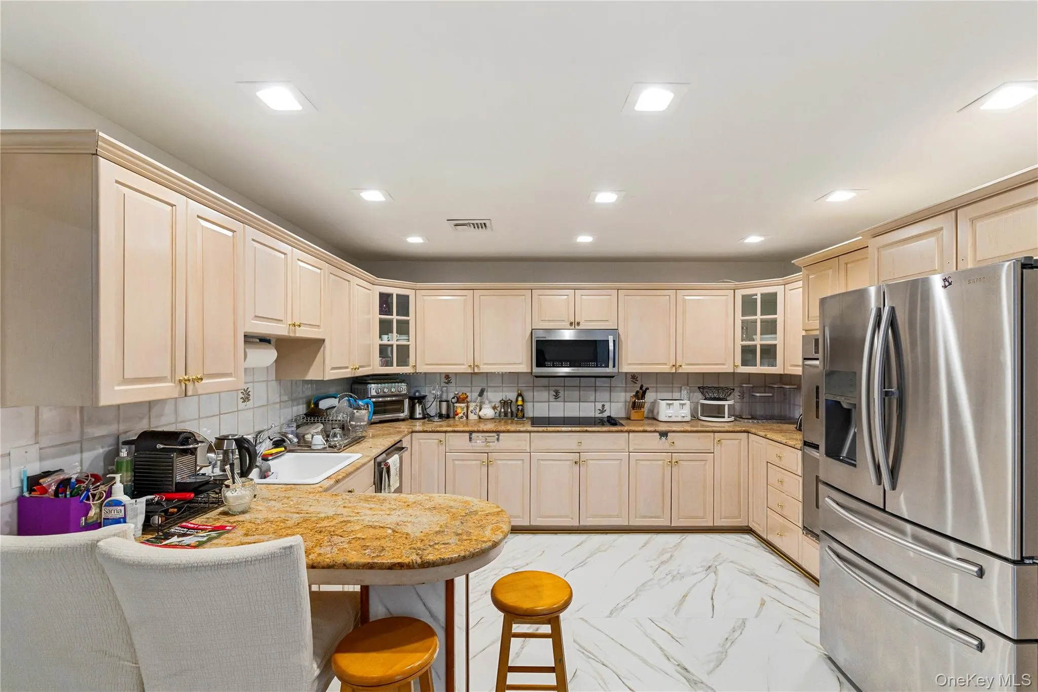 83 Foxwood Drive, Oyster Bay, NY, 3 Bedrooms Bedrooms, 11 Rooms Rooms,3 BathroomsBathrooms,Residential,For Rent,Foxwood,0,1005359 83 Foxwood Drive, Oyster Bay, NY, 3 Bedrooms Bedrooms, 11 Rooms Rooms,3 BathroomsBathrooms,Residential,For Rent,Foxwood,0,1005359