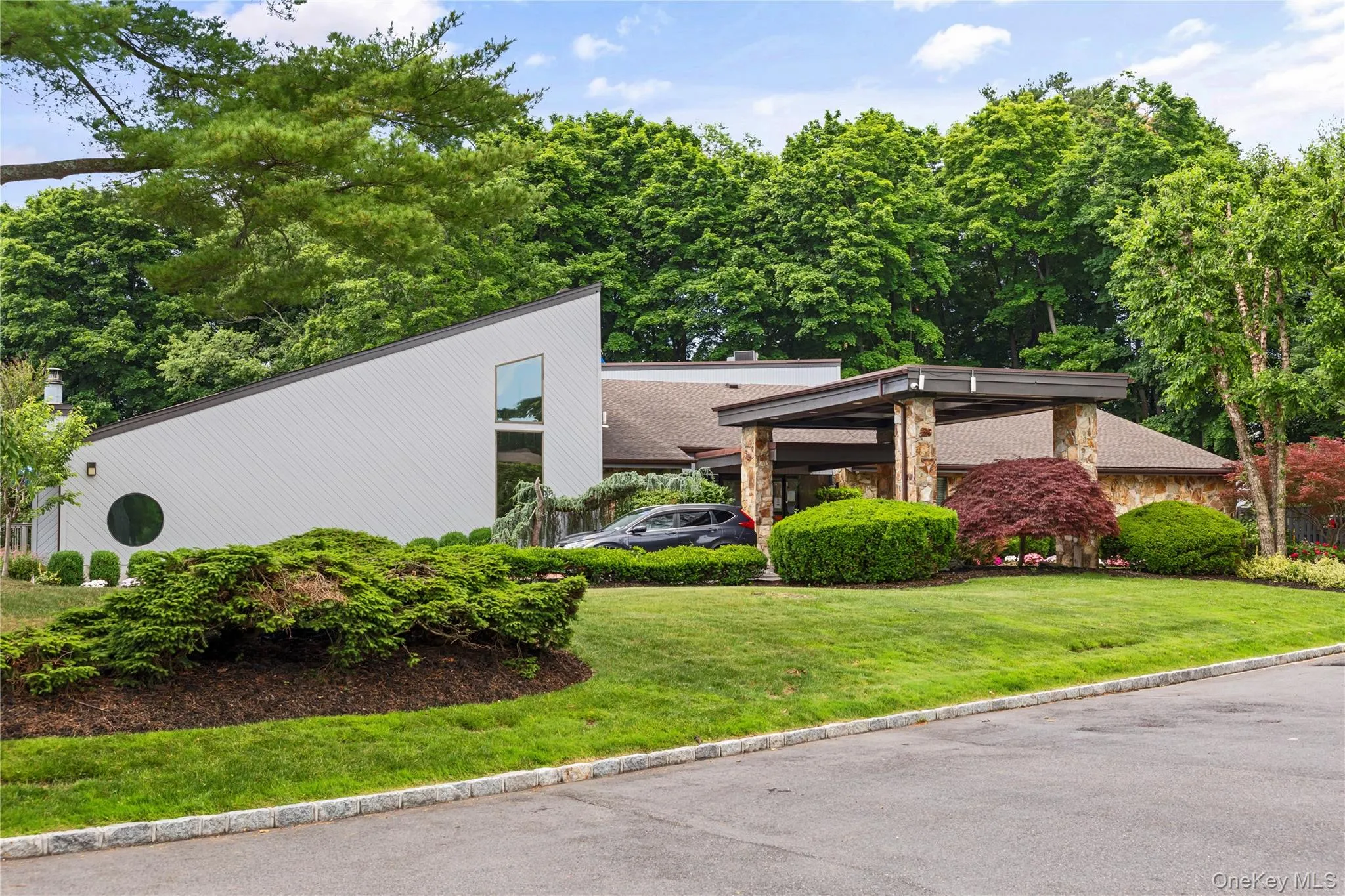 83 Foxwood Drive, Oyster Bay, NY, 3 Bedrooms Bedrooms, 11 Rooms Rooms,3 BathroomsBathrooms,Residential,For Rent,Foxwood,0,1005359 83 Foxwood Drive, Oyster Bay, NY, 3 Bedrooms Bedrooms, 11 Rooms Rooms,3 BathroomsBathrooms,Residential,For Rent,Foxwood,0,1005359