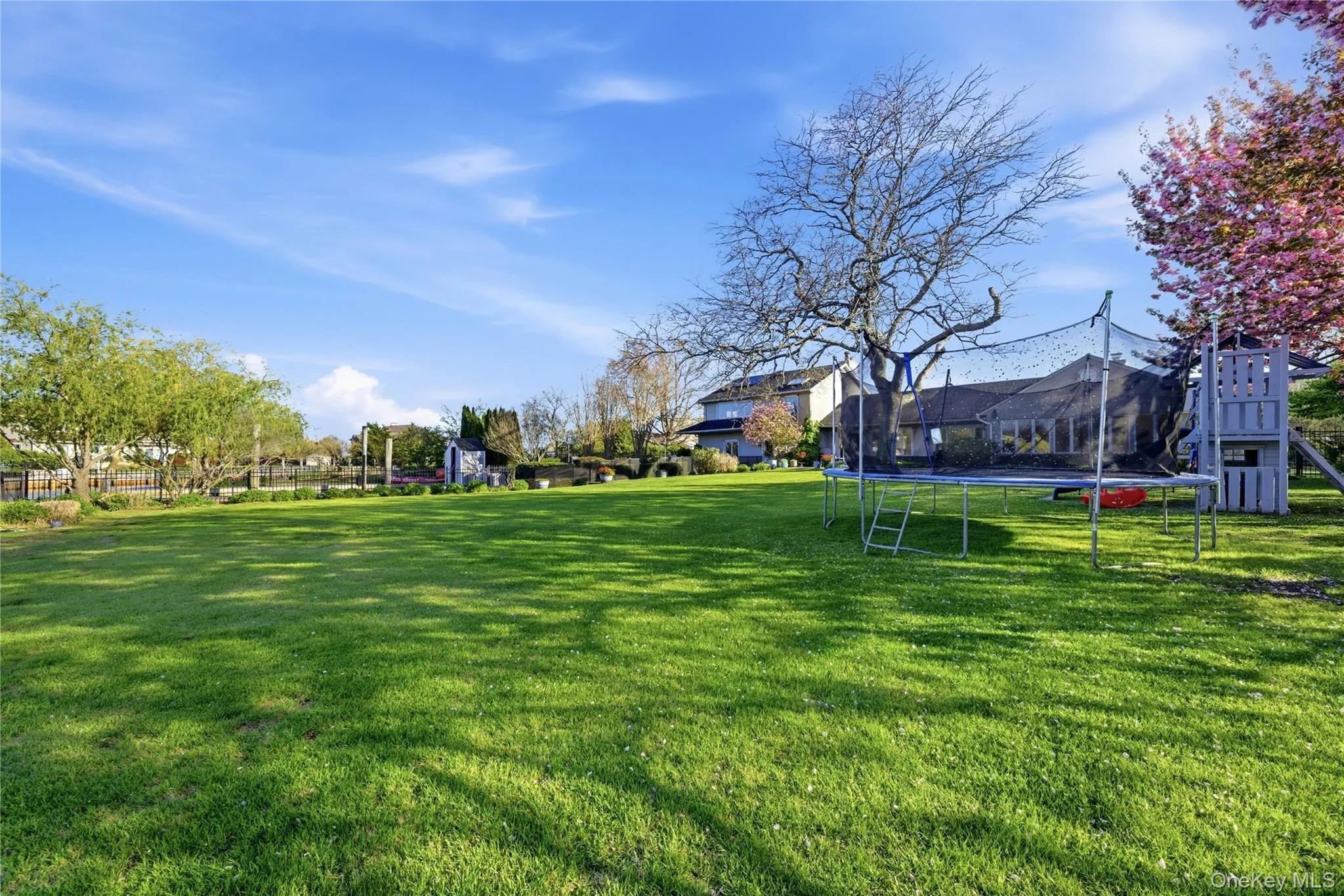 31 The Moor, Islip, NY, 5 Bedrooms Bedrooms, 11 Rooms Rooms,3 BathroomsBathrooms,Residential Lease,For Rent,The Moor,0,1005363 31 The Moor, Islip, NY, 5 Bedrooms Bedrooms, 11 Rooms Rooms,3 BathroomsBathrooms,Residential Lease,For Rent,The Moor,0,1005363