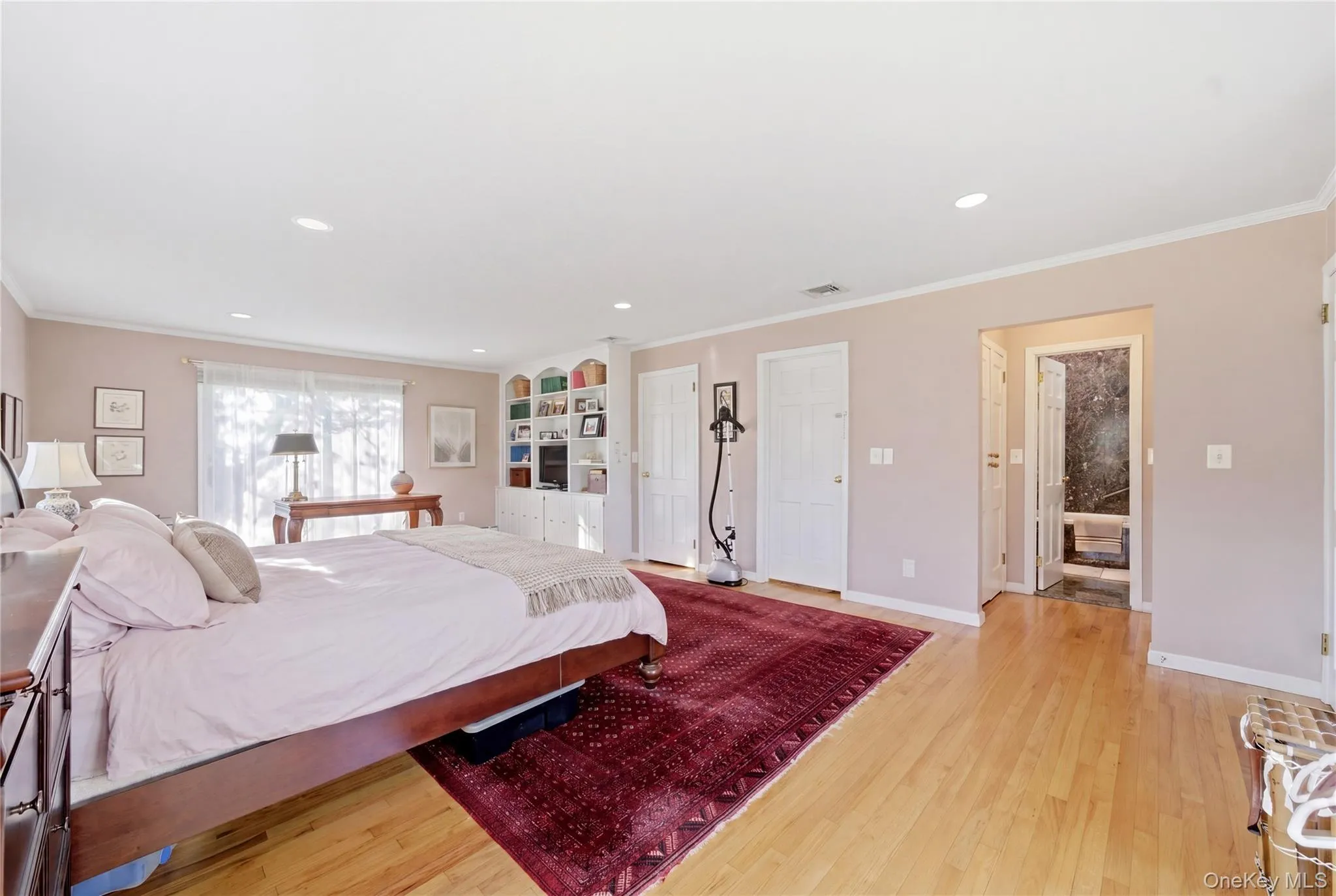 31 The Moor, Islip, NY, 5 Bedrooms Bedrooms, 11 Rooms Rooms,3 BathroomsBathrooms,Residential Lease,For Rent,The Moor,0,1005363 31 The Moor, Islip, NY, 5 Bedrooms Bedrooms, 11 Rooms Rooms,3 BathroomsBathrooms,Residential Lease,For Rent,The Moor,0,1005363