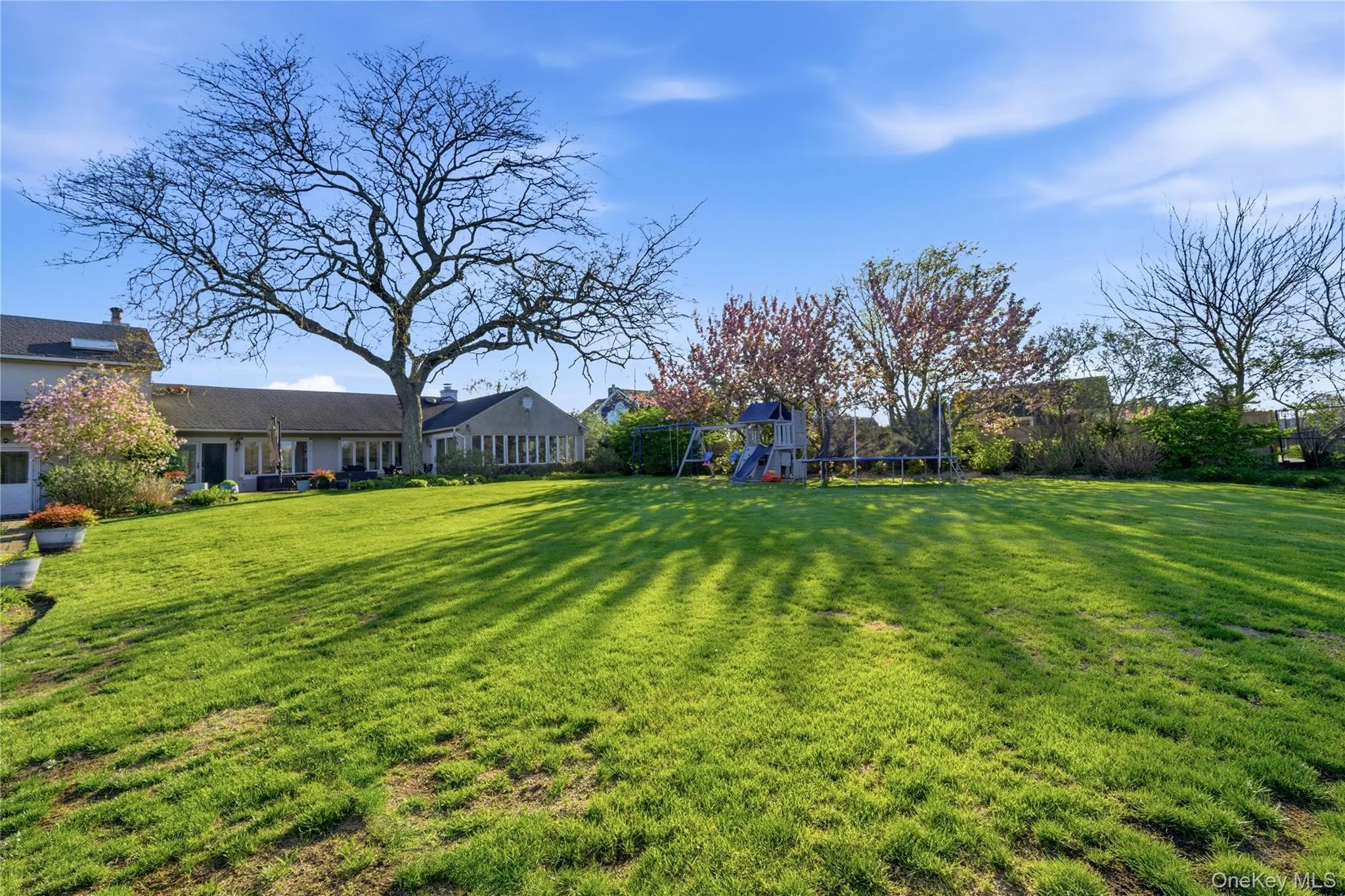 31 The Moor, Islip, NY, 5 Bedrooms Bedrooms, 11 Rooms Rooms,3 BathroomsBathrooms,Residential Lease,For Rent,The Moor,0,1005363 31 The Moor, Islip, NY, 5 Bedrooms Bedrooms, 11 Rooms Rooms,3 BathroomsBathrooms,Residential Lease,For Rent,The Moor,0,1005363