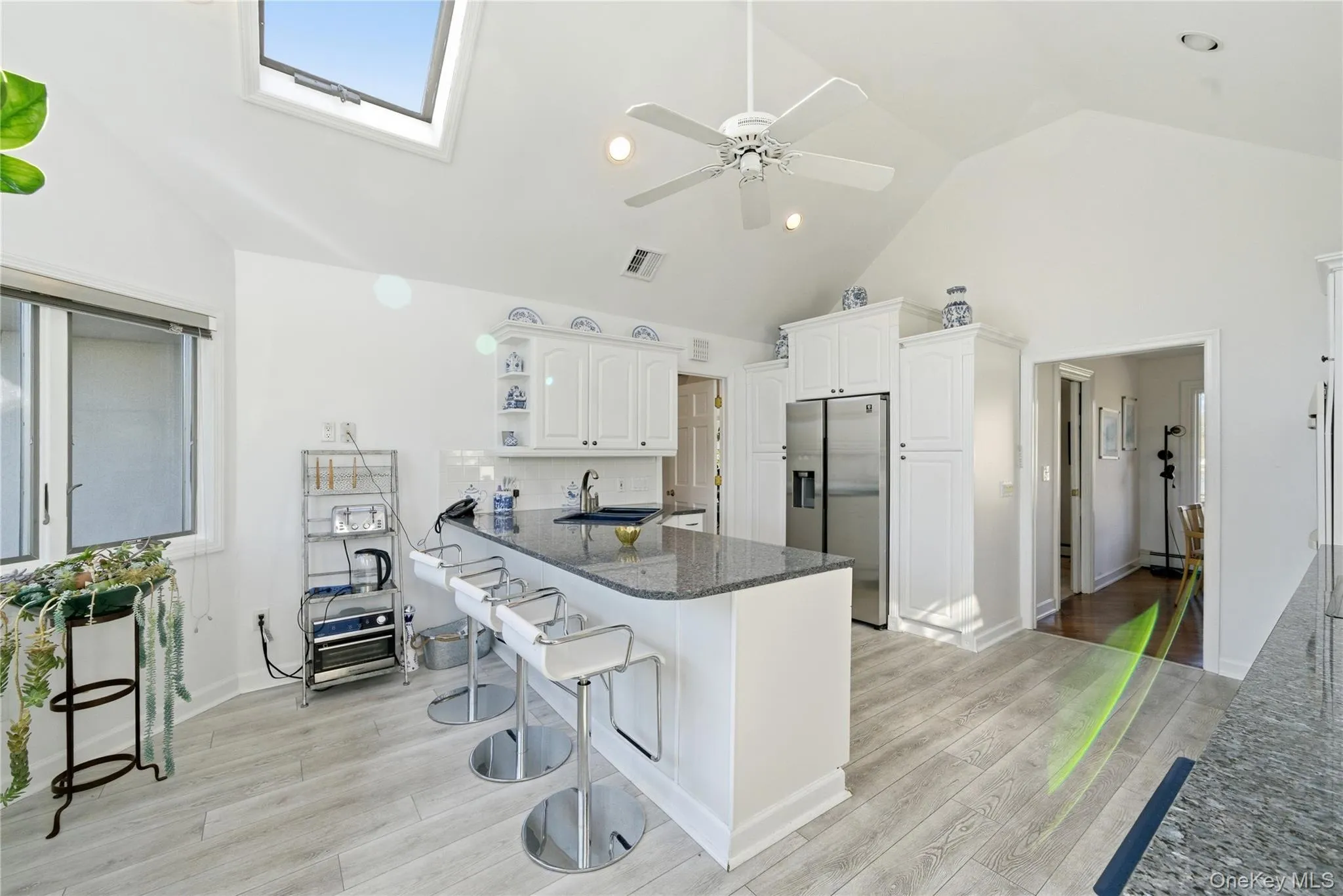 31 The Moor, Islip, NY, 5 Bedrooms Bedrooms, 11 Rooms Rooms,3 BathroomsBathrooms,Residential Lease,For Rent,The Moor,0,1005363 31 The Moor, Islip, NY, 5 Bedrooms Bedrooms, 11 Rooms Rooms,3 BathroomsBathrooms,Residential Lease,For Rent,The Moor,0,1005363