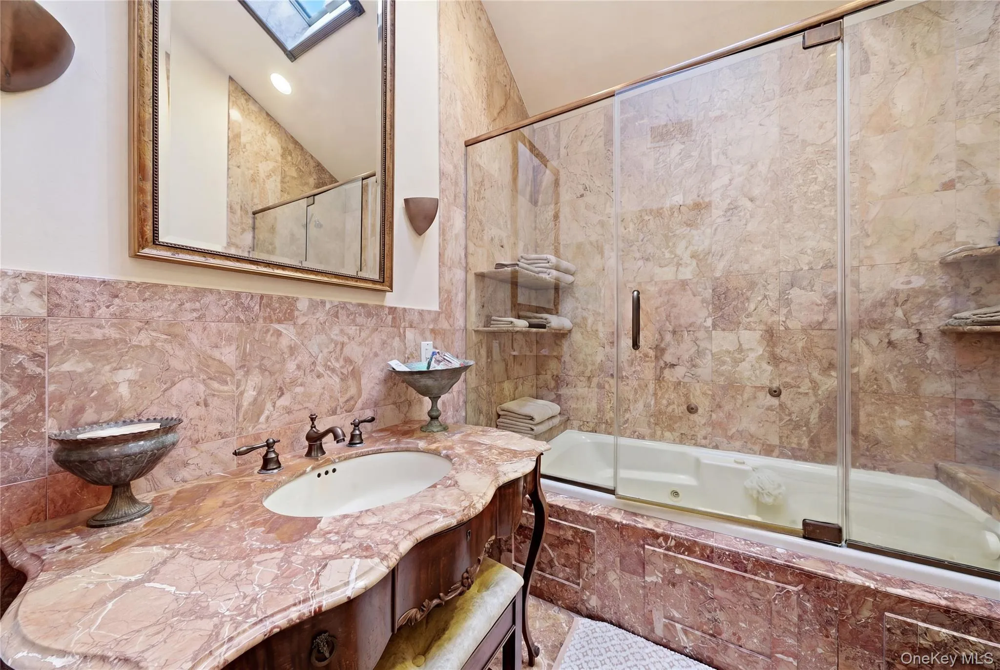 31 The Moor, Islip, NY, 5 Bedrooms Bedrooms, 11 Rooms Rooms,3 BathroomsBathrooms,Residential Lease,For Rent,The Moor,0,1005363 31 The Moor, Islip, NY, 5 Bedrooms Bedrooms, 11 Rooms Rooms,3 BathroomsBathrooms,Residential Lease,For Rent,The Moor,0,1005363