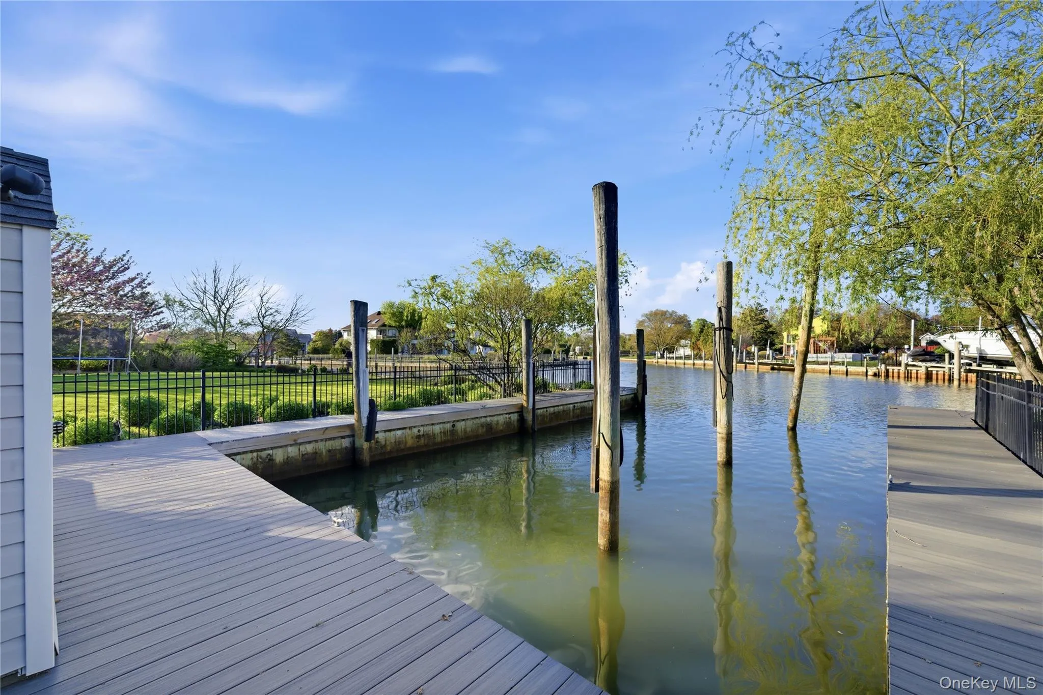 31 The Moor, Islip, NY, 5 Bedrooms Bedrooms, 11 Rooms Rooms,3 BathroomsBathrooms,Residential Lease,For Rent,The Moor,0,1005363 31 The Moor, Islip, NY, 5 Bedrooms Bedrooms, 11 Rooms Rooms,3 BathroomsBathrooms,Residential Lease,For Rent,The Moor,0,1005363