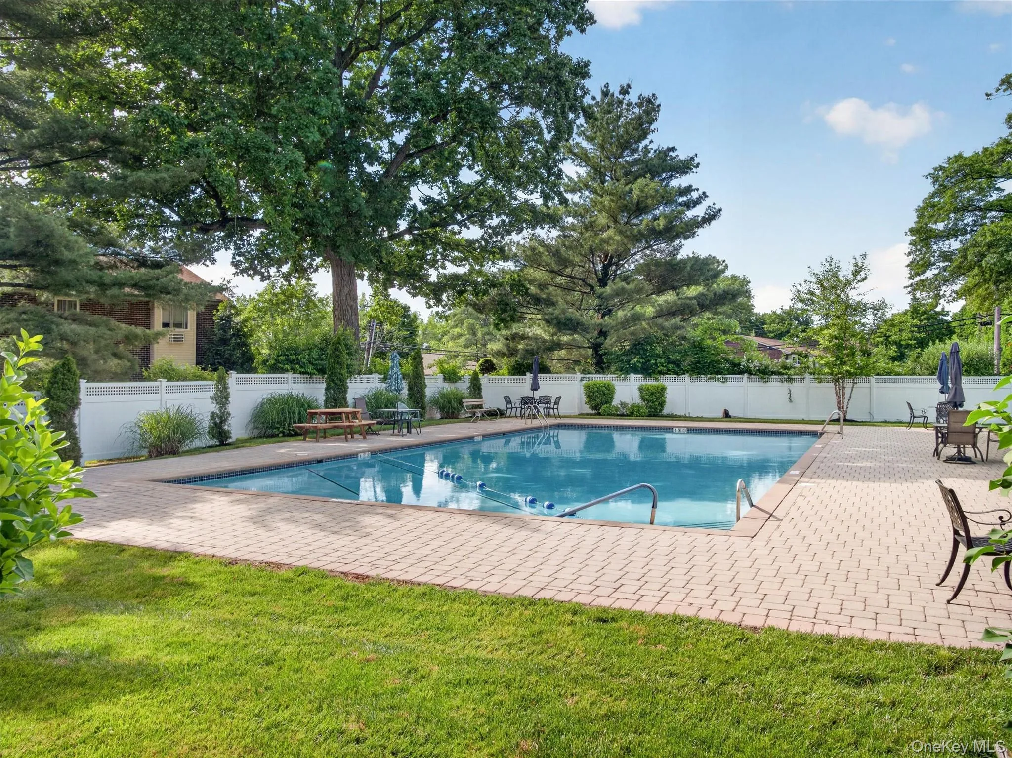 10E Blue Hill, Orangetown, NY, 1 Bedroom Bedrooms, 3 Rooms Rooms,1 BathroomBathrooms,Residential,For Rent,Blue Hill,0,1005364 10E Blue Hill, Orangetown, NY, 1 Bedroom Bedrooms, 3 Rooms Rooms,1 BathroomBathrooms,Residential,For Rent,Blue Hill,0,1005364