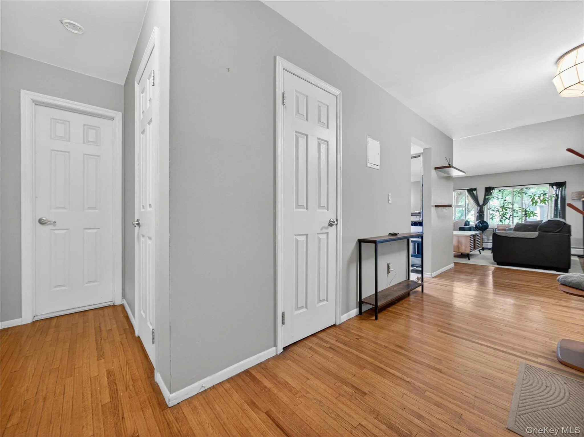 10E Blue Hill, Orangetown, NY, 1 Bedroom Bedrooms, 3 Rooms Rooms,1 BathroomBathrooms,Residential,For Rent,Blue Hill,0,1005364 10E Blue Hill, Orangetown, NY, 1 Bedroom Bedrooms, 3 Rooms Rooms,1 BathroomBathrooms,Residential,For Rent,Blue Hill,0,1005364