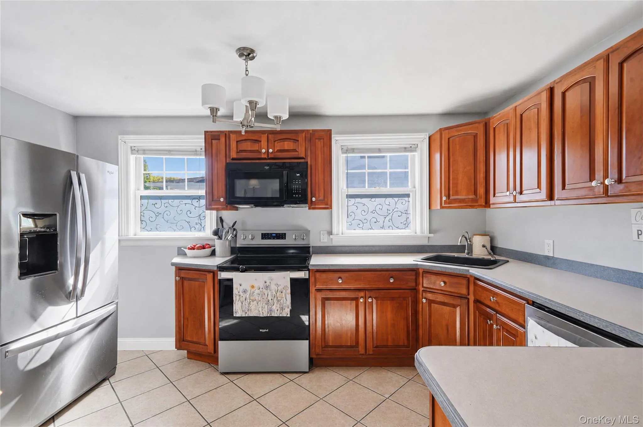 84 Lakewood Street, Brookhaven, NY, 3 Bedrooms Bedrooms, 8 Rooms Rooms,2 BathroomsBathrooms,Residential,For Rent,Lakewood,0,1005368 84 Lakewood Street, Brookhaven, NY, 3 Bedrooms Bedrooms, 8 Rooms Rooms,2 BathroomsBathrooms,Residential,For Rent,Lakewood,0,1005368
