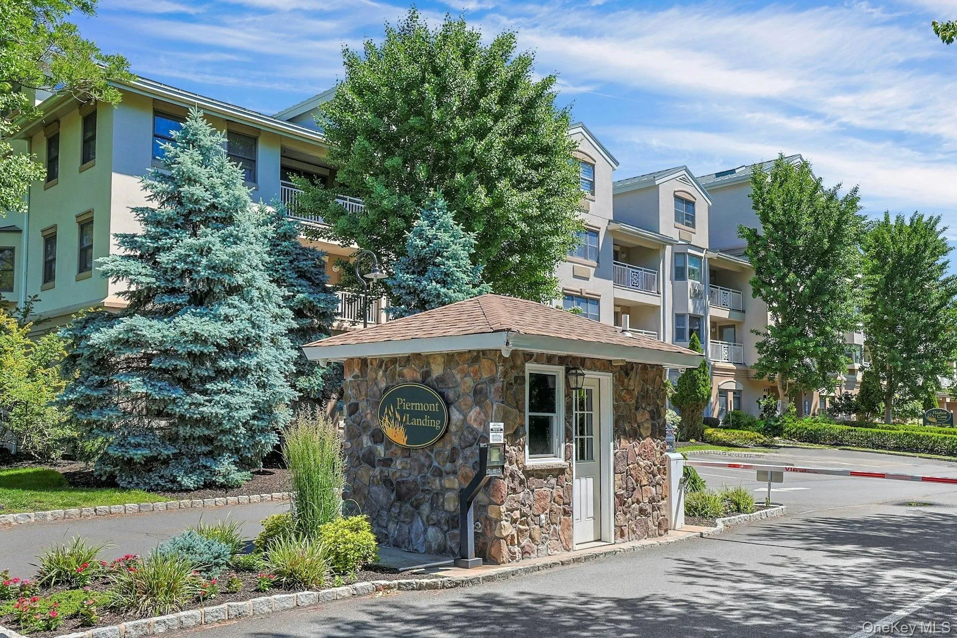 25 Gair Street, Orangetown, NY, 1 Bedroom Bedrooms, 4 Rooms Rooms,1 BathroomBathrooms,Residential,For Rent,Gair,0,1005371 25 Gair Street, Orangetown, NY, 1 Bedroom Bedrooms, 4 Rooms Rooms,1 BathroomBathrooms,Residential,For Rent,Gair,0,1005371