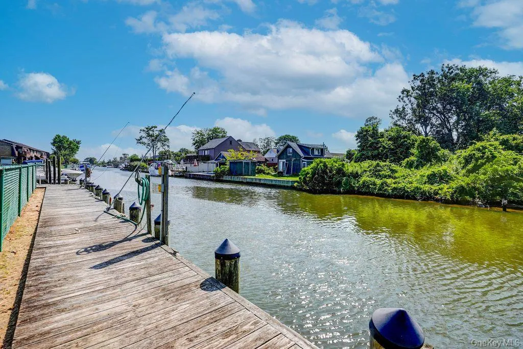 102 Mariners Way, Babylon, NY, 1 Bedroom Bedrooms, 4 Rooms Rooms,1 BathroomBathrooms,Residential,For Rent,Mariners,0,1005373 102 Mariners Way, Babylon, NY, 1 Bedroom Bedrooms, 4 Rooms Rooms,1 BathroomBathrooms,Residential,For Rent,Mariners,0,1005373