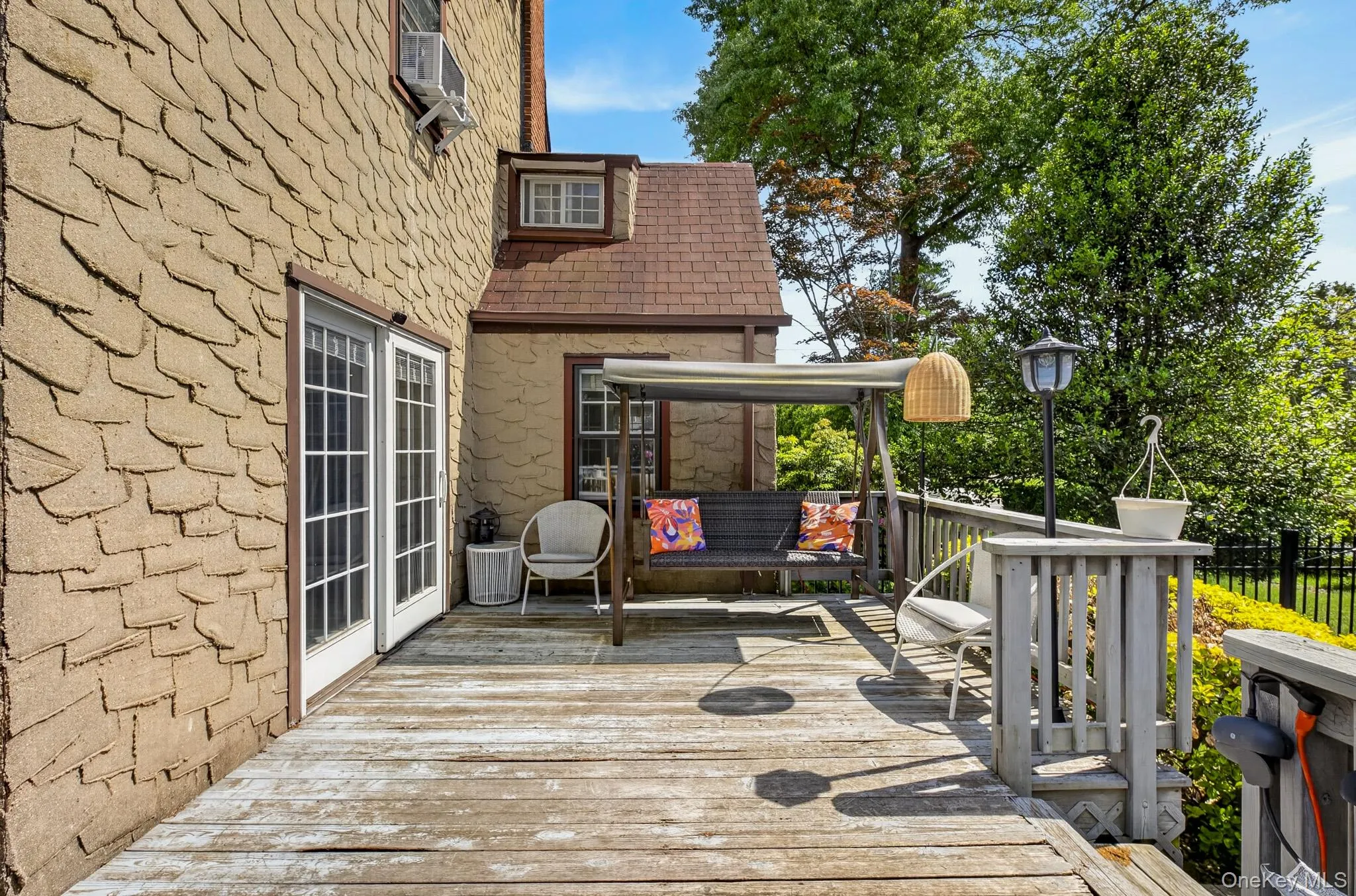 66 Walter Avenue, Oyster Bay, NY, 4 Bedrooms Bedrooms, 8 Rooms Rooms,2 BathroomsBathrooms,Residential,For Rent,Walter,0,1005382 66 Walter Avenue, Oyster Bay, NY, 4 Bedrooms Bedrooms, 8 Rooms Rooms,2 BathroomsBathrooms,Residential,For Rent,Walter,0,1005382
