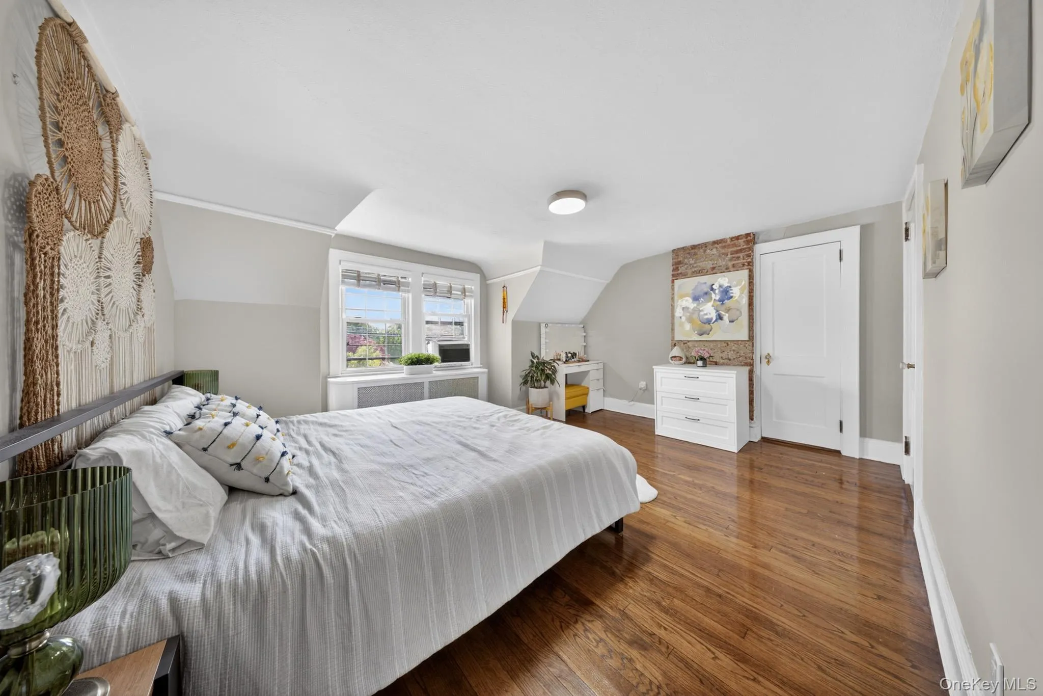 66 Walter Avenue, Oyster Bay, NY, 4 Bedrooms Bedrooms, 8 Rooms Rooms,2 BathroomsBathrooms,Residential,For Rent,Walter,0,1005382 66 Walter Avenue, Oyster Bay, NY, 4 Bedrooms Bedrooms, 8 Rooms Rooms,2 BathroomsBathrooms,Residential,For Rent,Walter,0,1005382