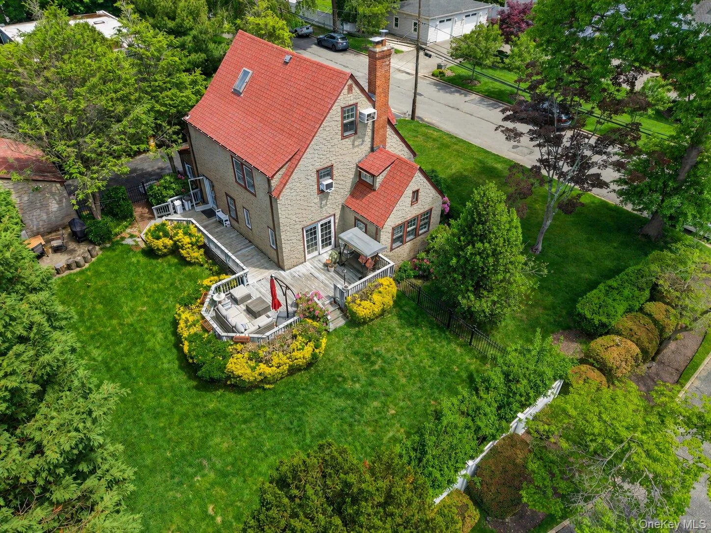 66 Walter Avenue, Oyster Bay, NY, 4 Bedrooms Bedrooms, 8 Rooms Rooms,2 BathroomsBathrooms,Residential,For Rent,Walter,0,1005382 66 Walter Avenue, Oyster Bay, NY, 4 Bedrooms Bedrooms, 8 Rooms Rooms,2 BathroomsBathrooms,Residential,For Rent,Walter,0,1005382