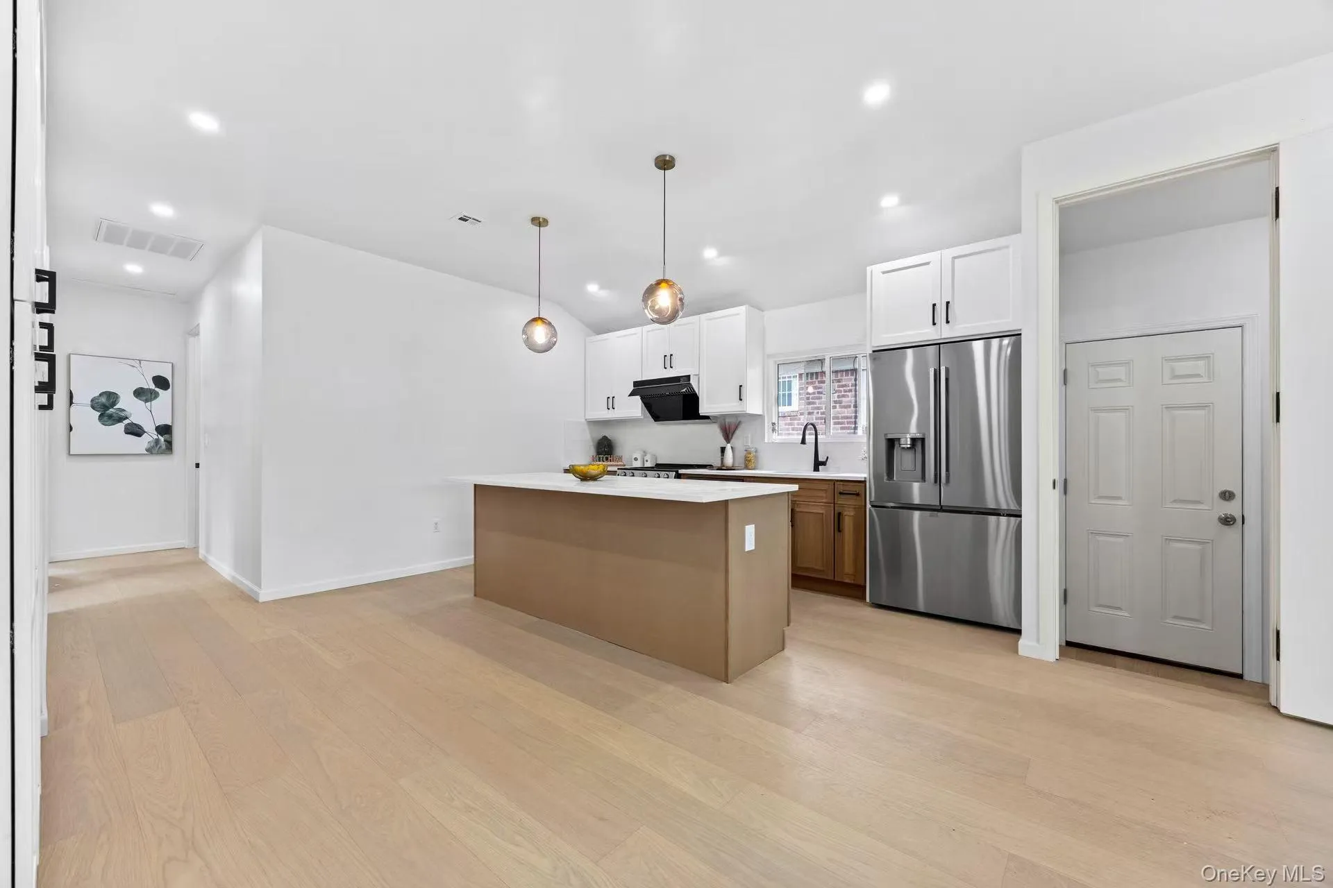 22659 76th Road, New York, NY, 3 Bedrooms Bedrooms, 6 Rooms Rooms,2 BathroomsBathrooms,Residential,For Rent,76th,0,1005383 22659 76th Road, New York, NY, 3 Bedrooms Bedrooms, 6 Rooms Rooms,2 BathroomsBathrooms,Residential,For Rent,76th,0,1005383