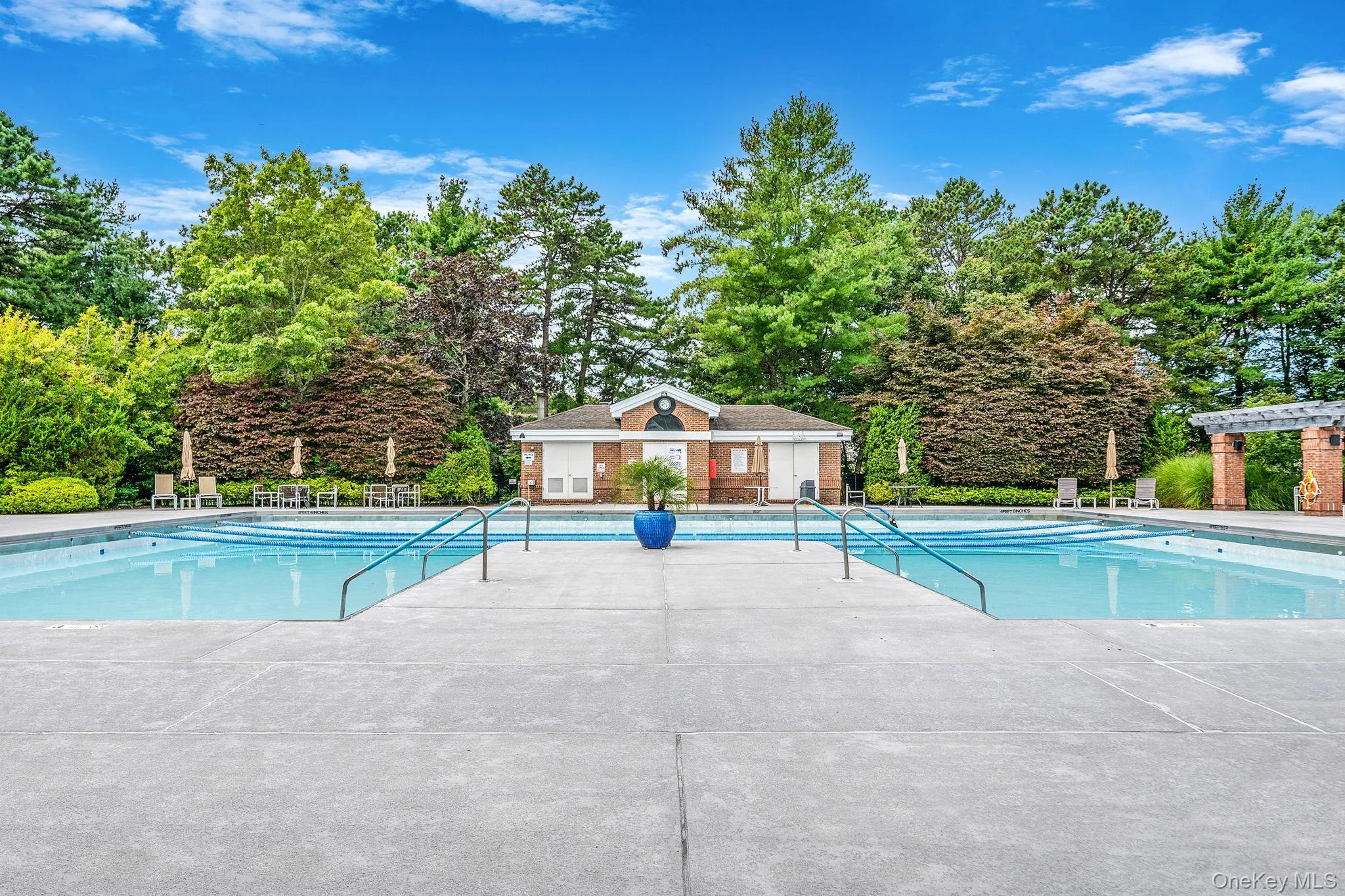 576 Leisure Drive, Brookhaven, NY, 2 Bedrooms Bedrooms, 7 Rooms Rooms,2 BathroomsBathrooms,Residential,For Rent,Leisure,0,1005385 576 Leisure Drive, Brookhaven, NY, 2 Bedrooms Bedrooms, 7 Rooms Rooms,2 BathroomsBathrooms,Residential,For Rent,Leisure,0,1005385