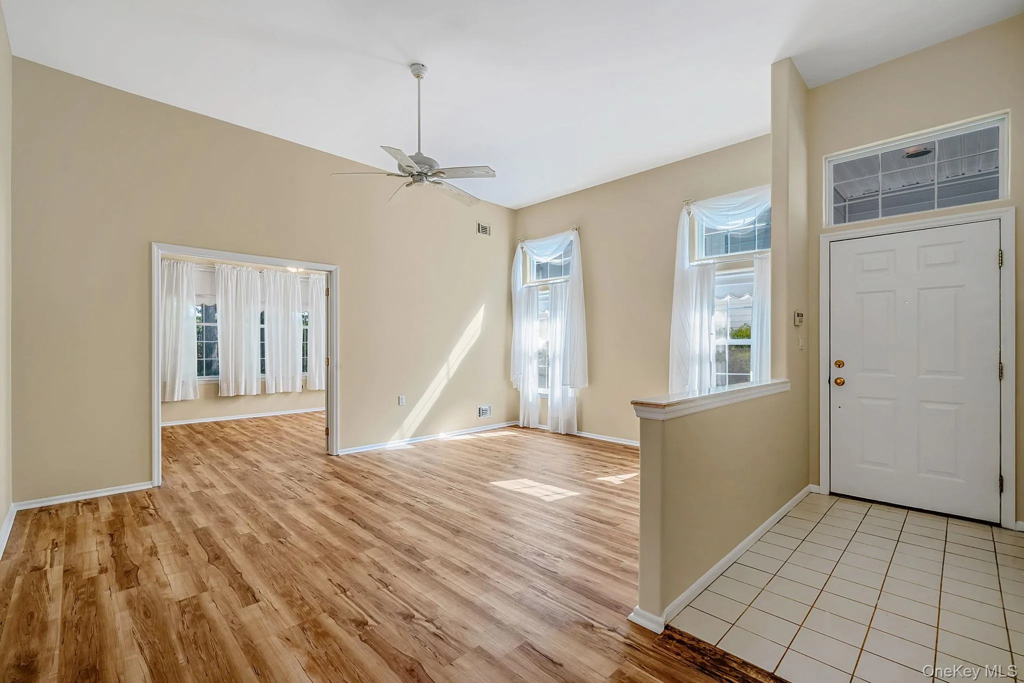 576 Leisure Drive, Brookhaven, NY, 2 Bedrooms Bedrooms, 7 Rooms Rooms,2 BathroomsBathrooms,Residential,For Rent,Leisure,0,1005385 576 Leisure Drive, Brookhaven, NY, 2 Bedrooms Bedrooms, 7 Rooms Rooms,2 BathroomsBathrooms,Residential,For Rent,Leisure,0,1005385