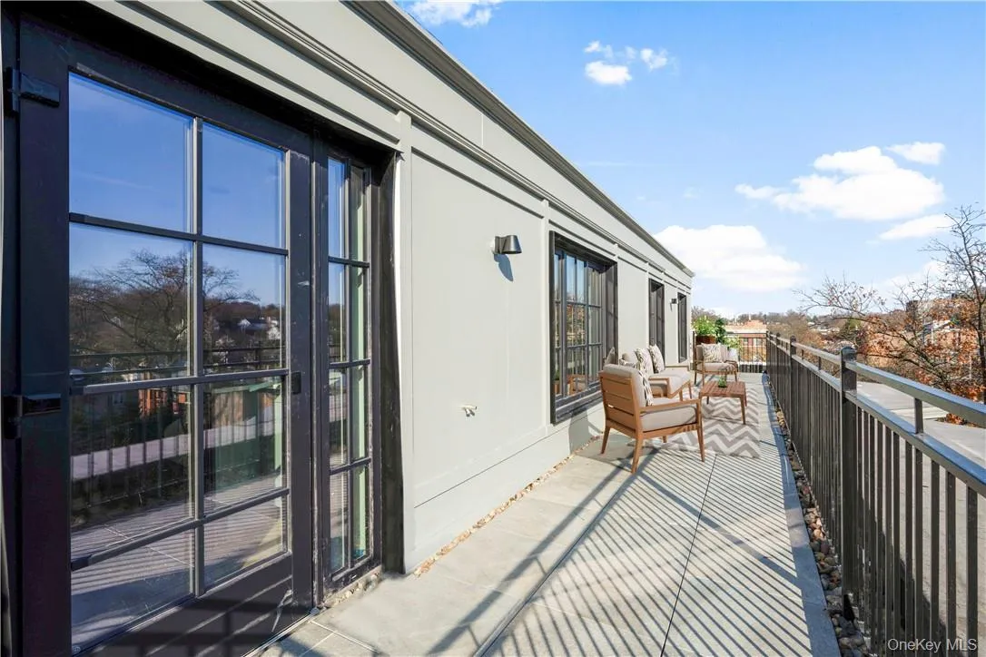 139 Fifth Avenue, Pelham, NY, 2 Bedrooms Bedrooms, 4 Rooms Rooms,2 BathroomsBathrooms,Residential Lease,For Rent,Fifth,0,1005393 139 Fifth Avenue, Pelham, NY, 2 Bedrooms Bedrooms, 4 Rooms Rooms,2 BathroomsBathrooms,Residential Lease,For Rent,Fifth,0,1005393