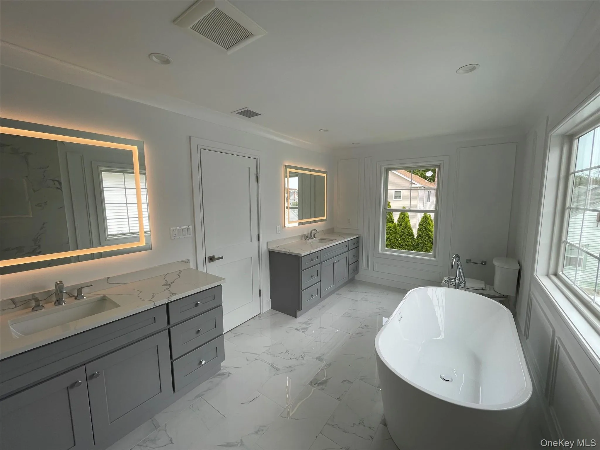 469 Andrews Road, North Hempstead, NY, 5 Bedrooms Bedrooms, 10 Rooms Rooms,3 BathroomsBathrooms,Residential,For Rent,Andrews,0,1005394 469 Andrews Road, North Hempstead, NY, 5 Bedrooms Bedrooms, 10 Rooms Rooms,3 BathroomsBathrooms,Residential,For Rent,Andrews,0,1005394