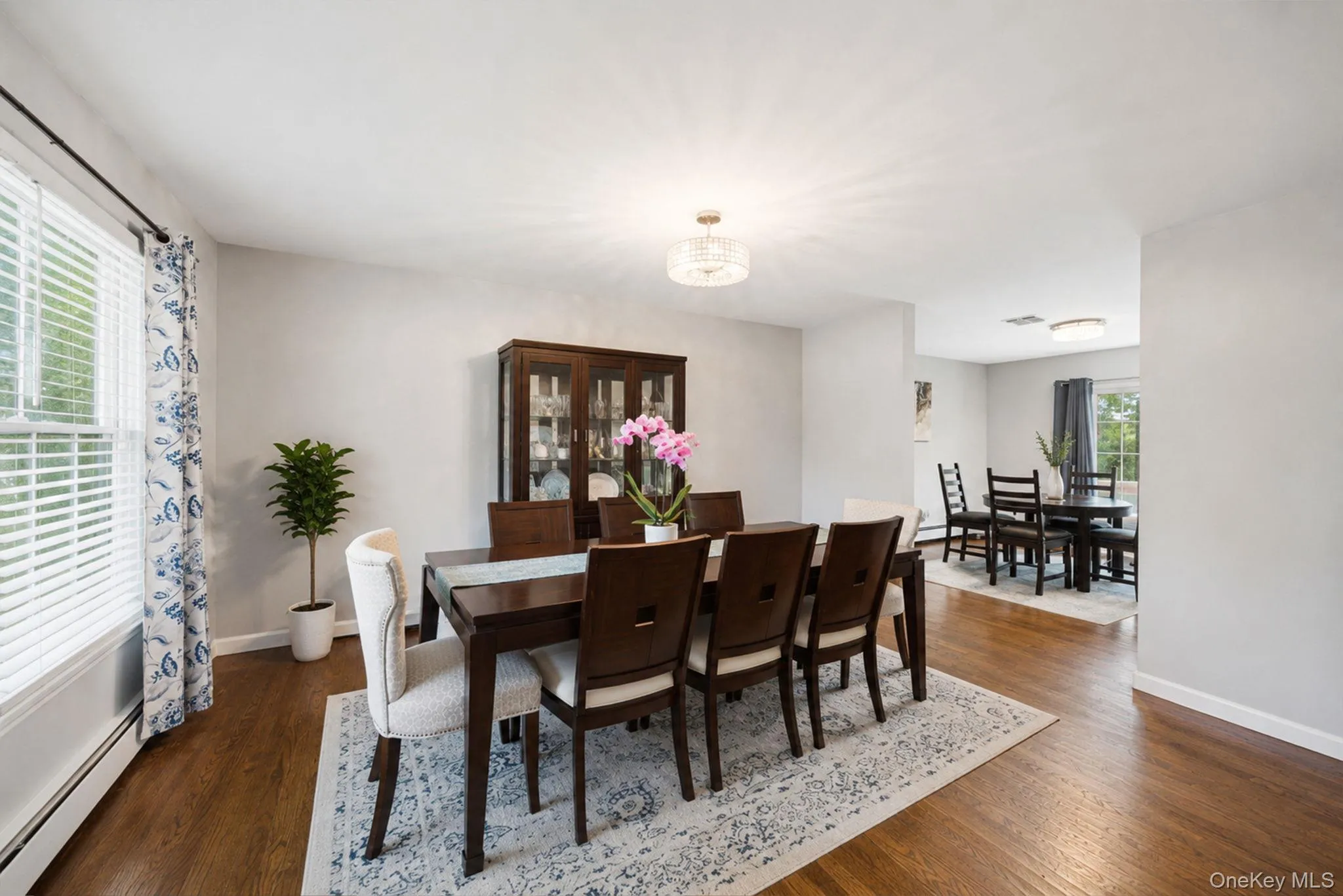 20 Essex Circle, Brookhaven, NY, 3 Bedrooms Bedrooms, 7 Rooms Rooms,3 BathroomsBathrooms,Residential,For Rent,Essex,0,1005395 20 Essex Circle, Brookhaven, NY, 3 Bedrooms Bedrooms, 7 Rooms Rooms,3 BathroomsBathrooms,Residential,For Rent,Essex,0,1005395