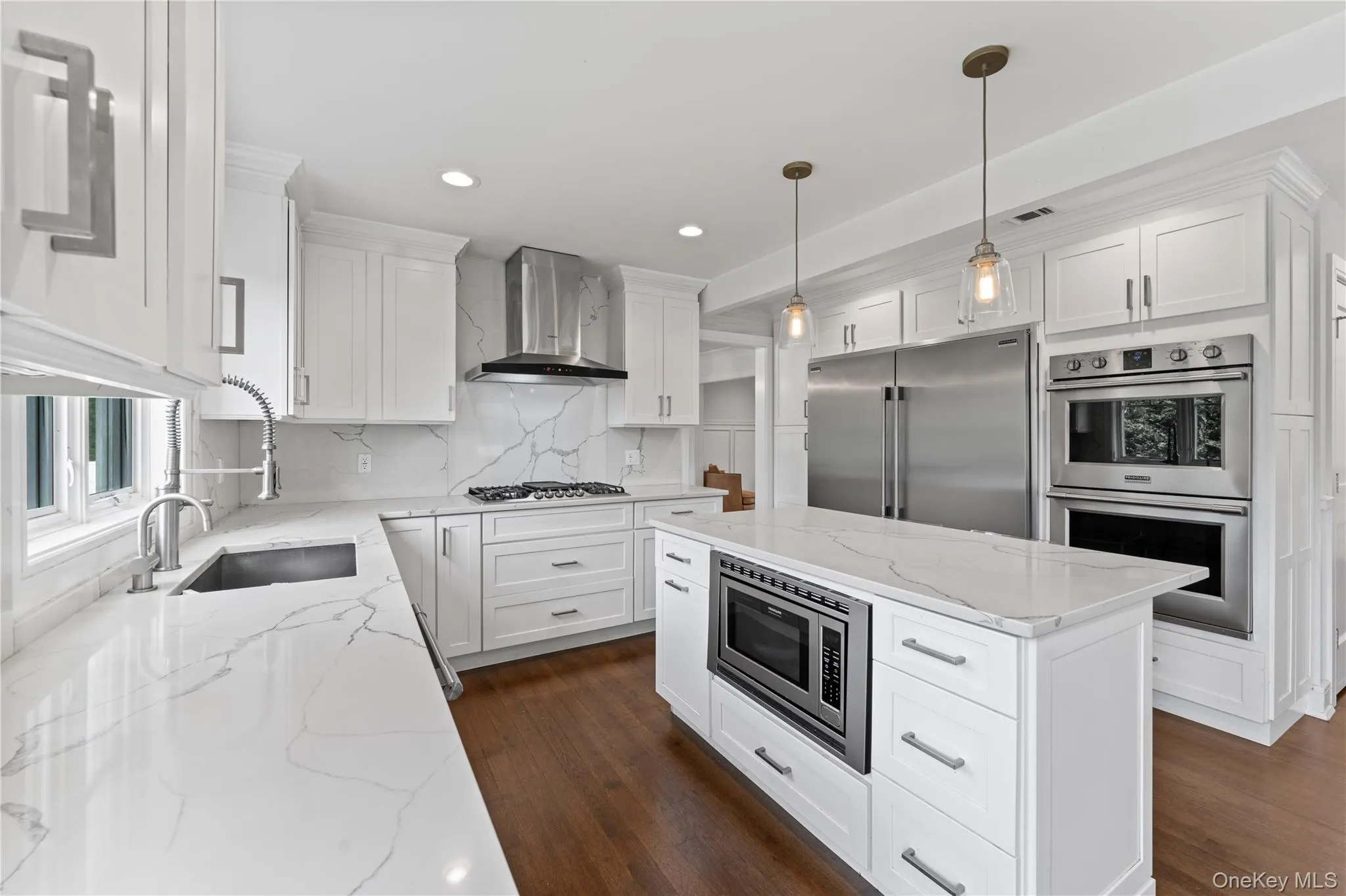79 Joyce Road, Oyster Bay, NY, 4 Bedrooms Bedrooms, 11 Rooms Rooms,3 BathroomsBathrooms,Residential,For Rent,Joyce,0,1005398 79 Joyce Road, Oyster Bay, NY, 4 Bedrooms Bedrooms, 11 Rooms Rooms,3 BathroomsBathrooms,Residential,For Rent,Joyce,0,1005398