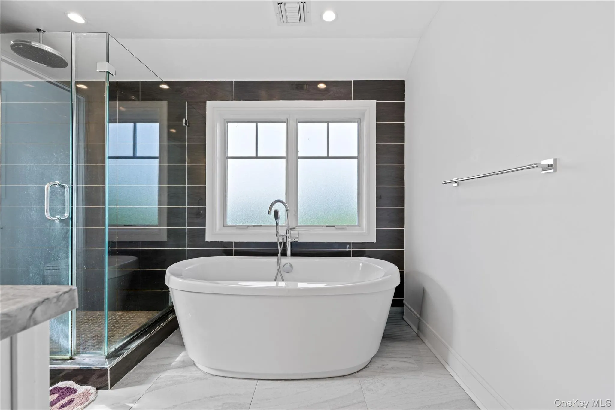 79 Joyce Road, Oyster Bay, NY, 4 Bedrooms Bedrooms, 11 Rooms Rooms,3 BathroomsBathrooms,Residential,For Rent,Joyce,0,1005398 79 Joyce Road, Oyster Bay, NY, 4 Bedrooms Bedrooms, 11 Rooms Rooms,3 BathroomsBathrooms,Residential,For Rent,Joyce,0,1005398