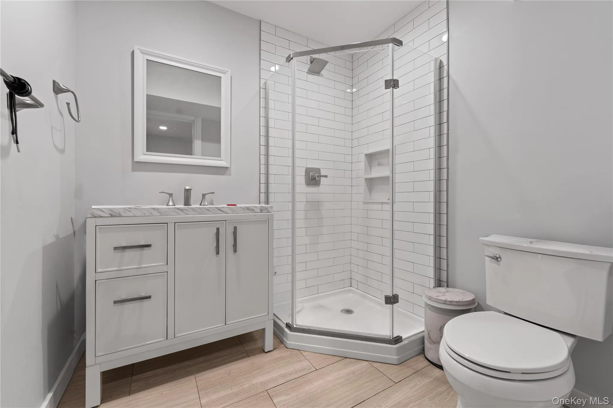 79 Joyce Road, Oyster Bay, NY, 4 Bedrooms Bedrooms, 11 Rooms Rooms,3 BathroomsBathrooms,Residential,For Rent,Joyce,0,1005398 79 Joyce Road, Oyster Bay, NY, 4 Bedrooms Bedrooms, 11 Rooms Rooms,3 BathroomsBathrooms,Residential,For Rent,Joyce,0,1005398