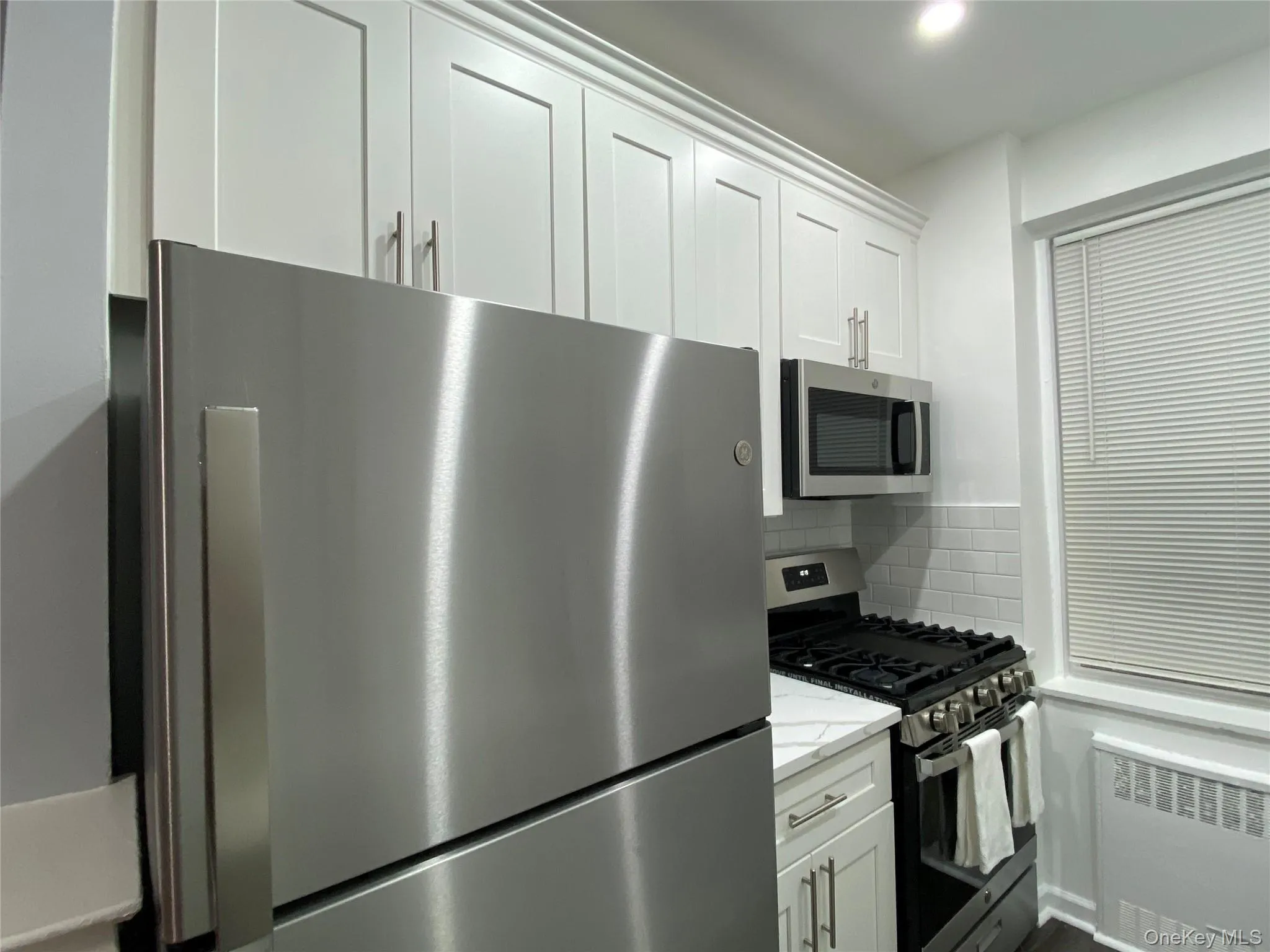63-60 102nd Street, New York, NY, 1 Bedroom Bedrooms, 4 Rooms Rooms,1 BathroomBathrooms,Residential,For Rent,102nd,0,1005399 63-60 102nd Street, New York, NY, 1 Bedroom Bedrooms, 4 Rooms Rooms,1 BathroomBathrooms,Residential,For Rent,102nd,0,1005399