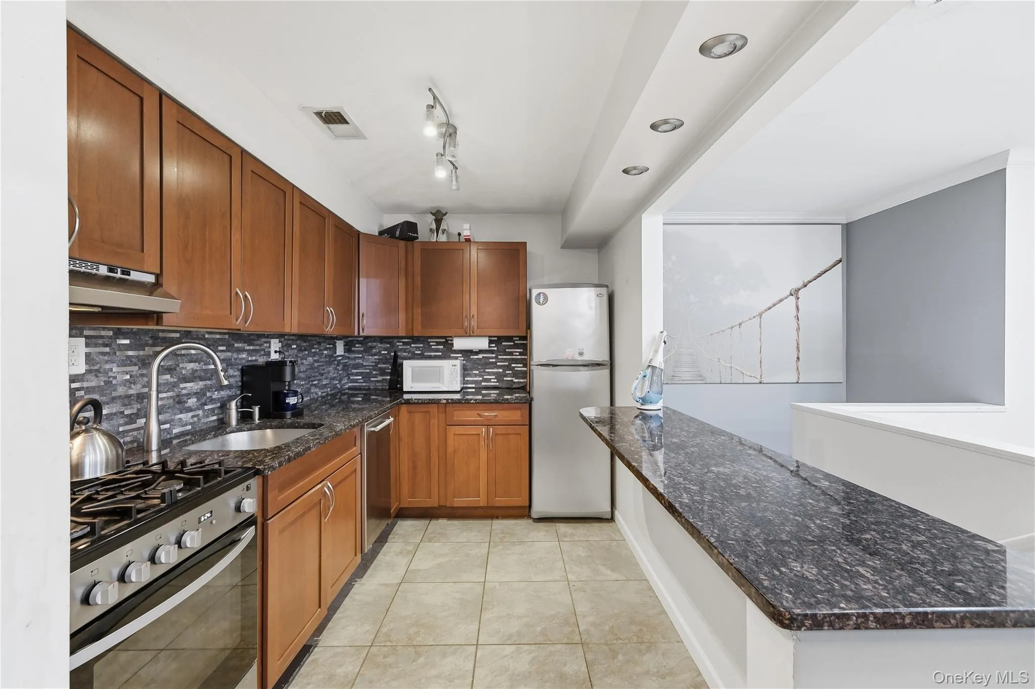 230 Lake Pointe Circle, Brookhaven, NY, 2 Bedrooms Bedrooms, 4 Rooms Rooms,1 BathroomBathrooms,Residential,For Rent,Lake Pointe,0,1005405 230 Lake Pointe Circle, Brookhaven, NY, 2 Bedrooms Bedrooms, 4 Rooms Rooms,1 BathroomBathrooms,Residential,For Rent,Lake Pointe,0,1005405