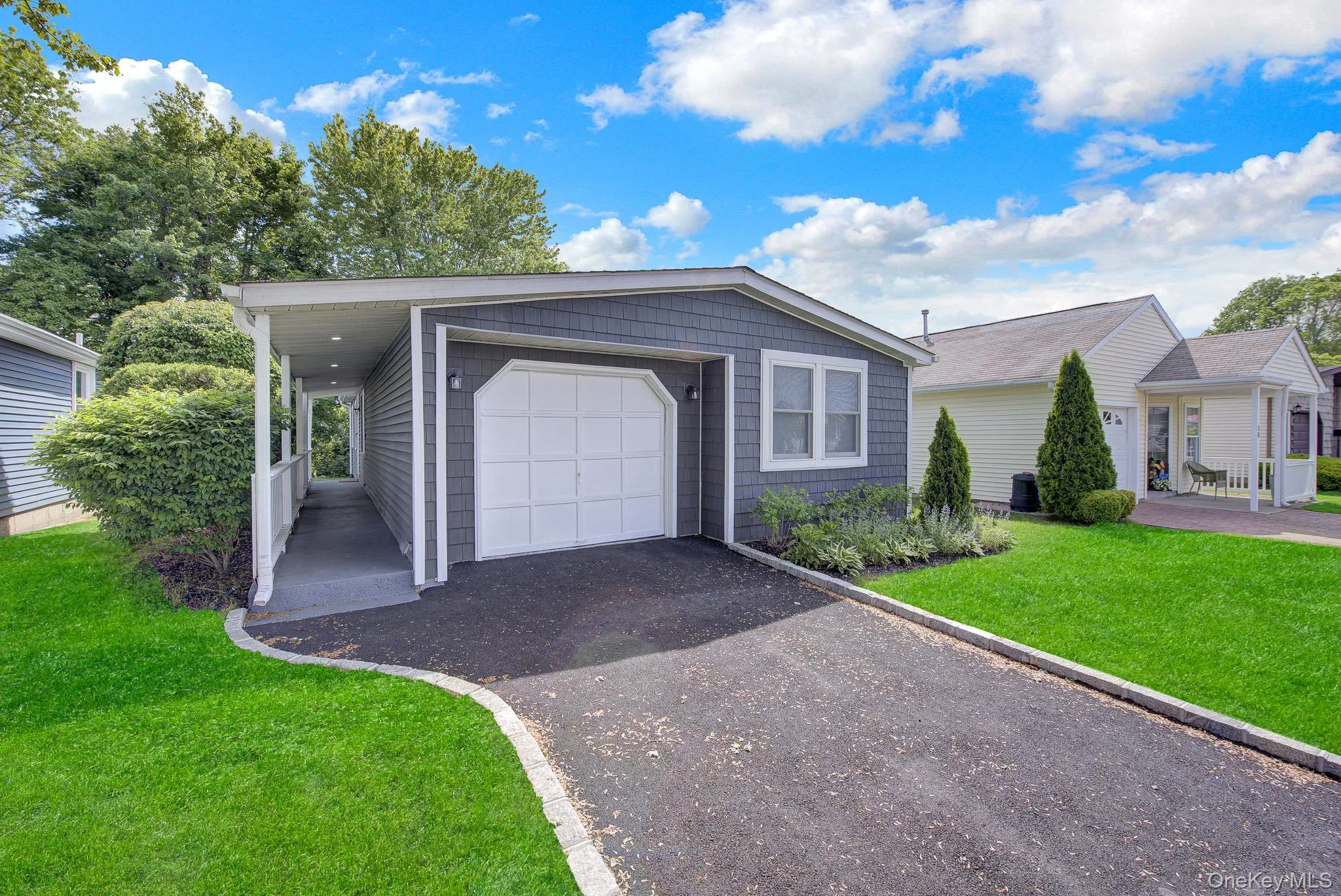 11 A Dogwood Lane, Brookhaven, NY, 2 Bedrooms Bedrooms, 6 Rooms Rooms,2 BathroomsBathrooms,Residential,For Rent,Dogwood,0,1005407 11 A Dogwood Lane, Brookhaven, NY, 2 Bedrooms Bedrooms, 6 Rooms Rooms,2 BathroomsBathrooms,Residential,For Rent,Dogwood,0,1005407