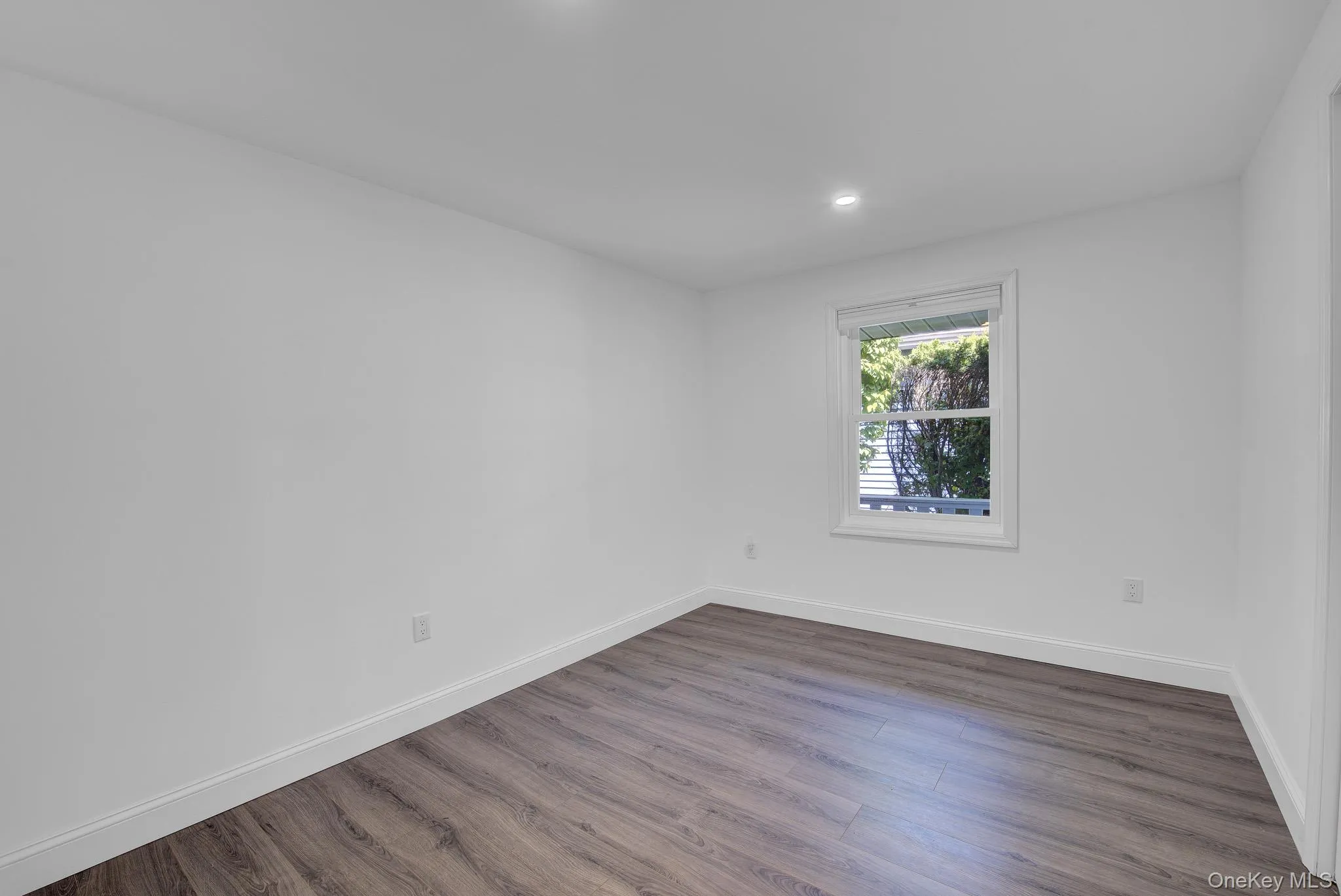 11 A Dogwood Lane, Brookhaven, NY, 2 Bedrooms Bedrooms, 6 Rooms Rooms,2 BathroomsBathrooms,Residential,For Rent,Dogwood,0,1005407 11 A Dogwood Lane, Brookhaven, NY, 2 Bedrooms Bedrooms, 6 Rooms Rooms,2 BathroomsBathrooms,Residential,For Rent,Dogwood,0,1005407