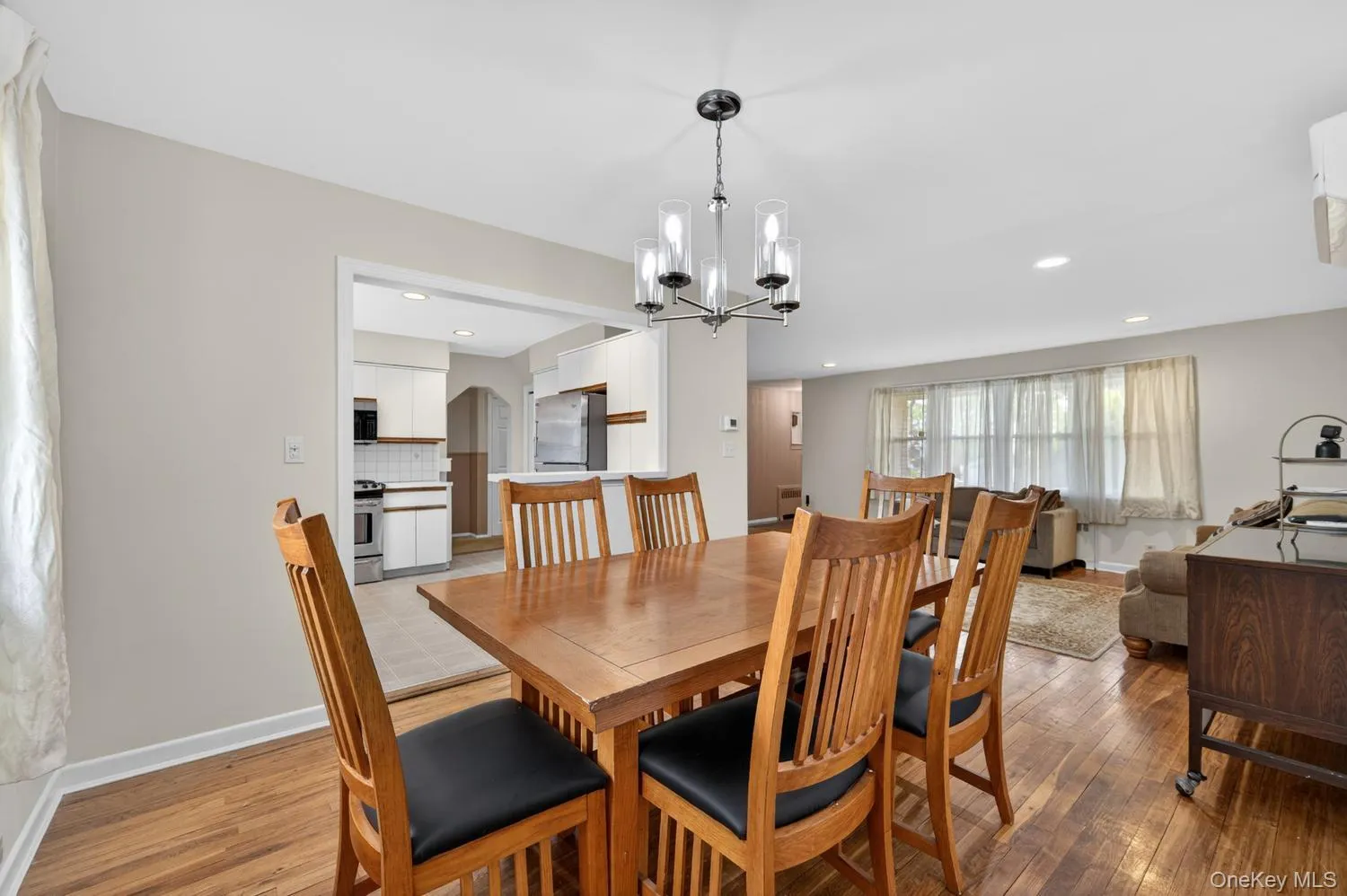 567 Pearl Street, Hempstead, NY, 4 Bedrooms Bedrooms, 7 Rooms Rooms,2 BathroomsBathrooms,Residential,For Rent,Pearl,0,1005409 567 Pearl Street, Hempstead, NY, 4 Bedrooms Bedrooms, 7 Rooms Rooms,2 BathroomsBathrooms,Residential,For Rent,Pearl,0,1005409