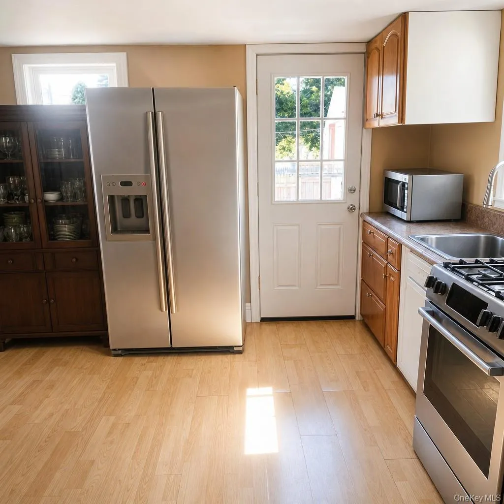 719 Sea Road, Southampton, NY, 3 Bedrooms Bedrooms, 6 Rooms Rooms,1 BathroomBathrooms,Residential,For Rent,Sea,0,1005413 719 Sea Road, Southampton, NY, 3 Bedrooms Bedrooms, 6 Rooms Rooms,1 BathroomBathrooms,Residential,For Rent,Sea,0,1005413