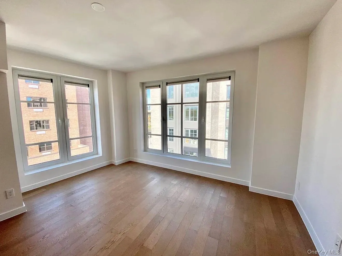 3726 32 street, New York, NY, 2 Rooms Rooms,1 BathroomBathrooms,Residential Lease,For Rent,32 street,0,1005415 3726 32 street, New York, NY, 2 Rooms Rooms,1 BathroomBathrooms,Residential Lease,For Rent,32 street,0,1005415