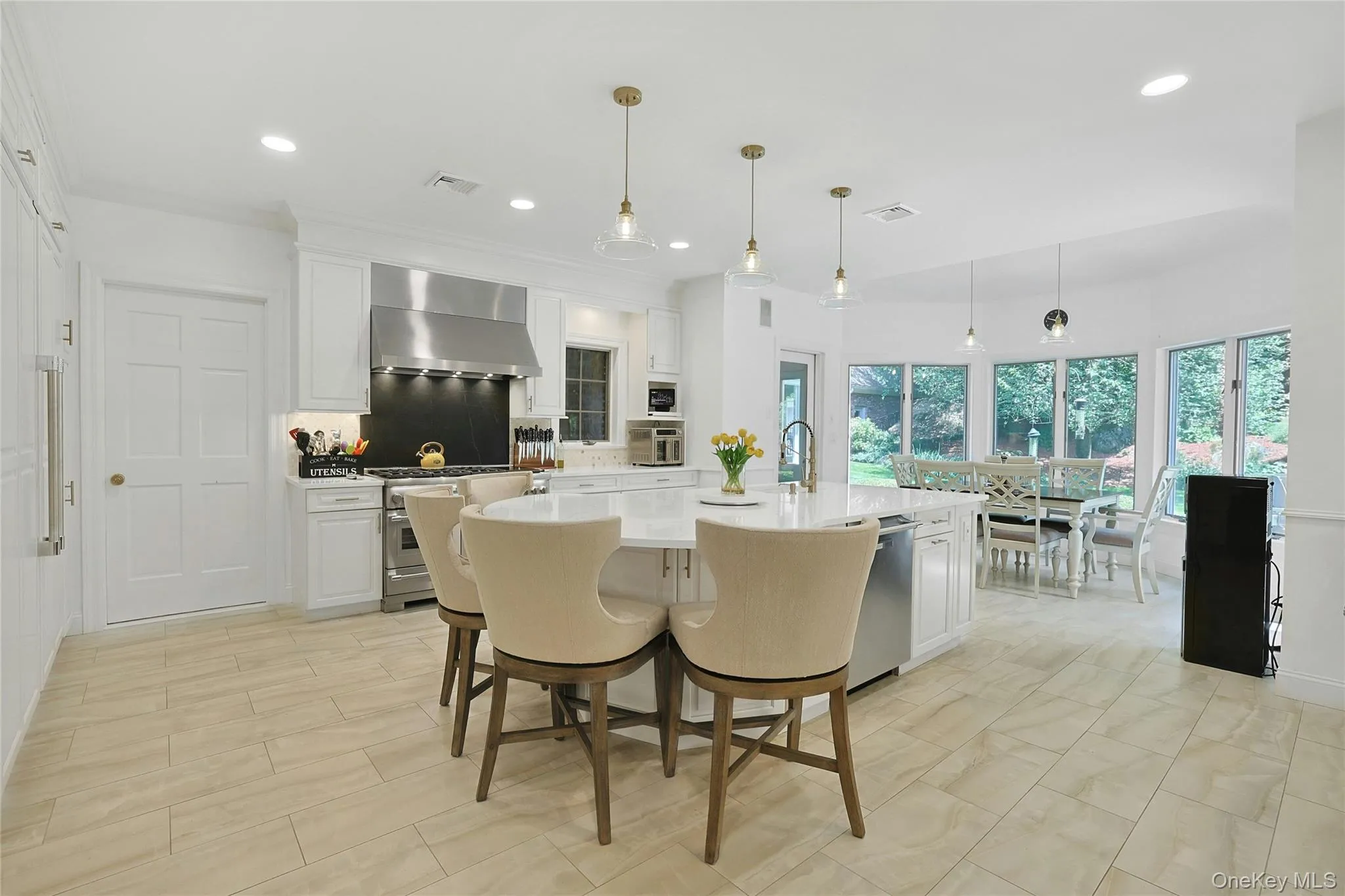 10 Hidden Oak Road, North Castle, NY, 4 Bedrooms Bedrooms, 12 Rooms Rooms,6 BathroomsBathrooms,Residential,For Rent,Hidden Oak,0,1005416 10 Hidden Oak Road, North Castle, NY, 4 Bedrooms Bedrooms, 12 Rooms Rooms,6 BathroomsBathrooms,Residential,For Rent,Hidden Oak,0,1005416
