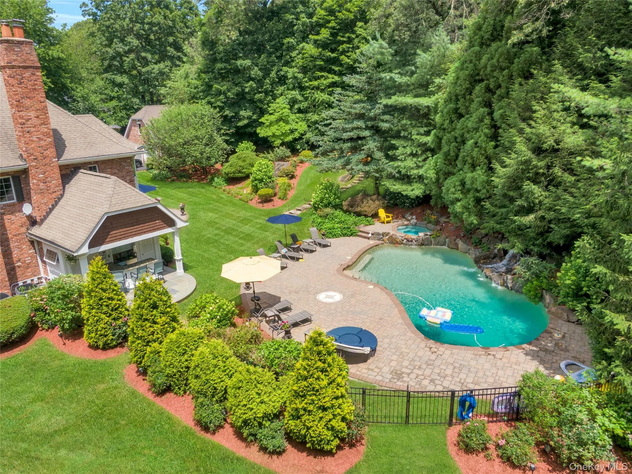 10 Hidden Oak Road, North Castle, NY, 4 Bedrooms Bedrooms, 12 Rooms Rooms,6 BathroomsBathrooms,Residential,For Rent,Hidden Oak,0,1005416 10 Hidden Oak Road, North Castle, NY, 4 Bedrooms Bedrooms, 12 Rooms Rooms,6 BathroomsBathrooms,Residential,For Rent,Hidden Oak,0,1005416