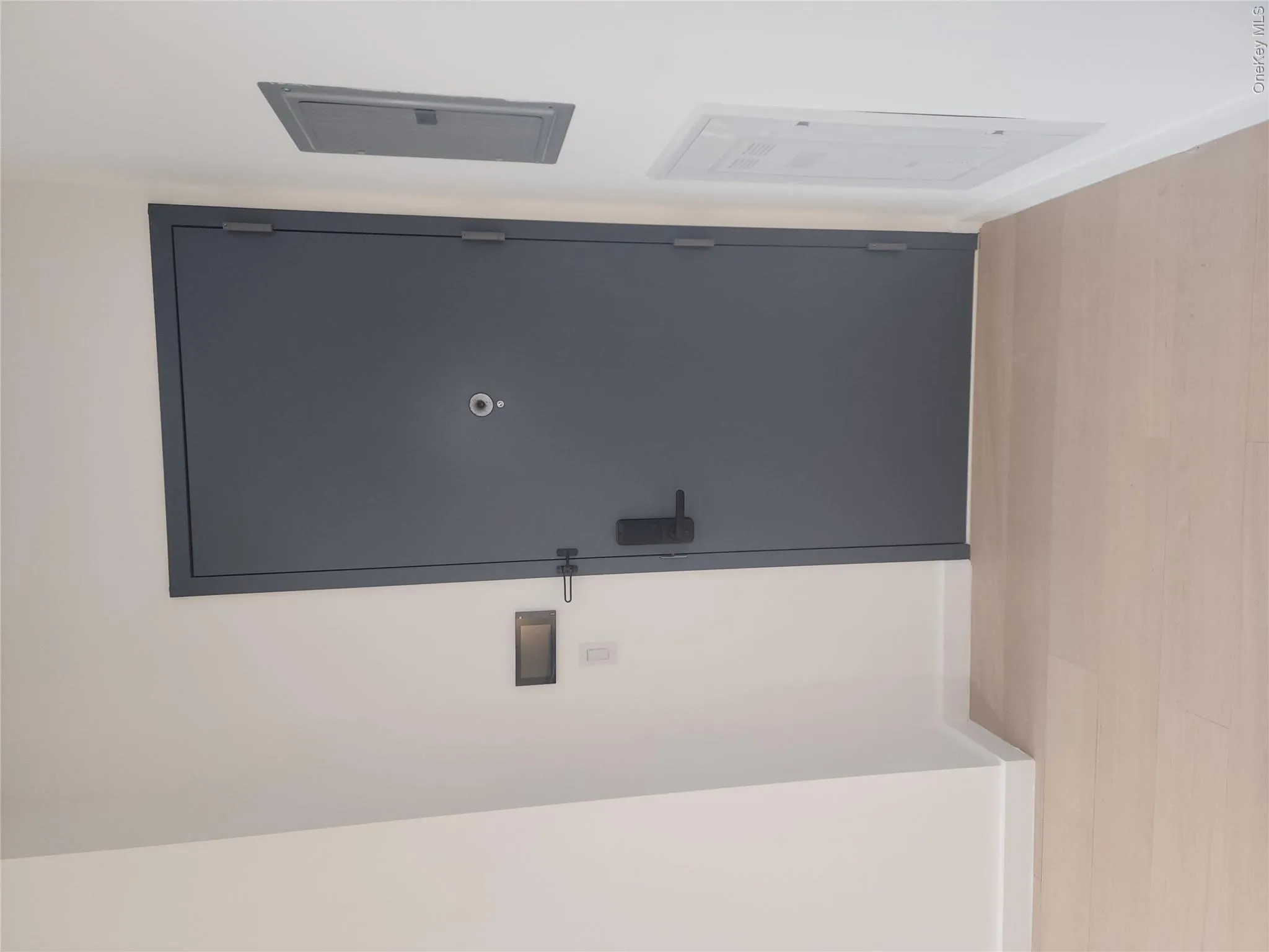 108-15 72 Avenue, New York, NY, 1 Bedroom Bedrooms, 4 Rooms Rooms,1 BathroomBathrooms,Residential Lease,For Rent,72,0,1005422 108-15 72 Avenue, New York, NY, 1 Bedroom Bedrooms, 4 Rooms Rooms,1 BathroomBathrooms,Residential Lease,For Rent,72,0,1005422